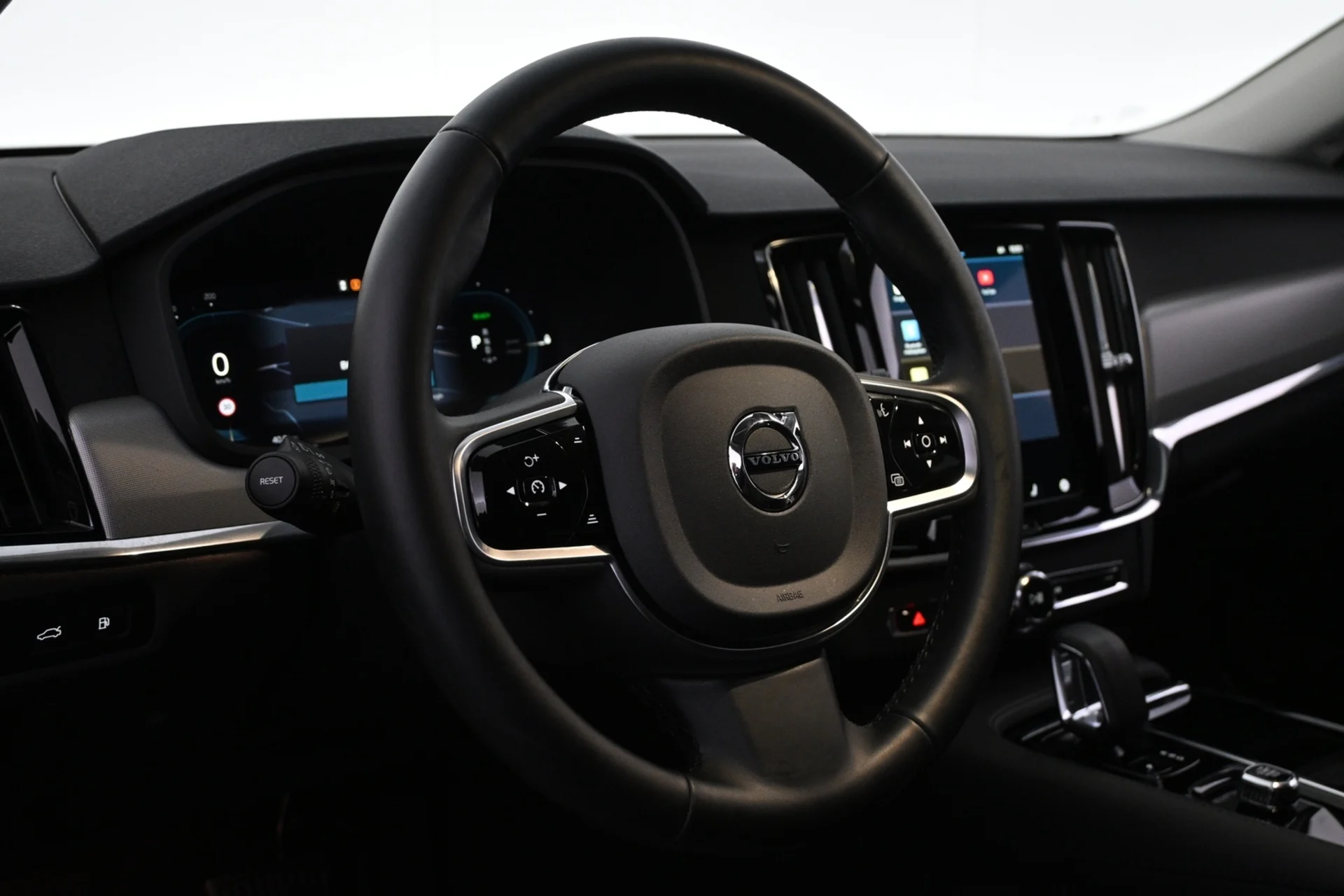 Car Image - 2DhWmu8O5qug3Yfp3sq0je
