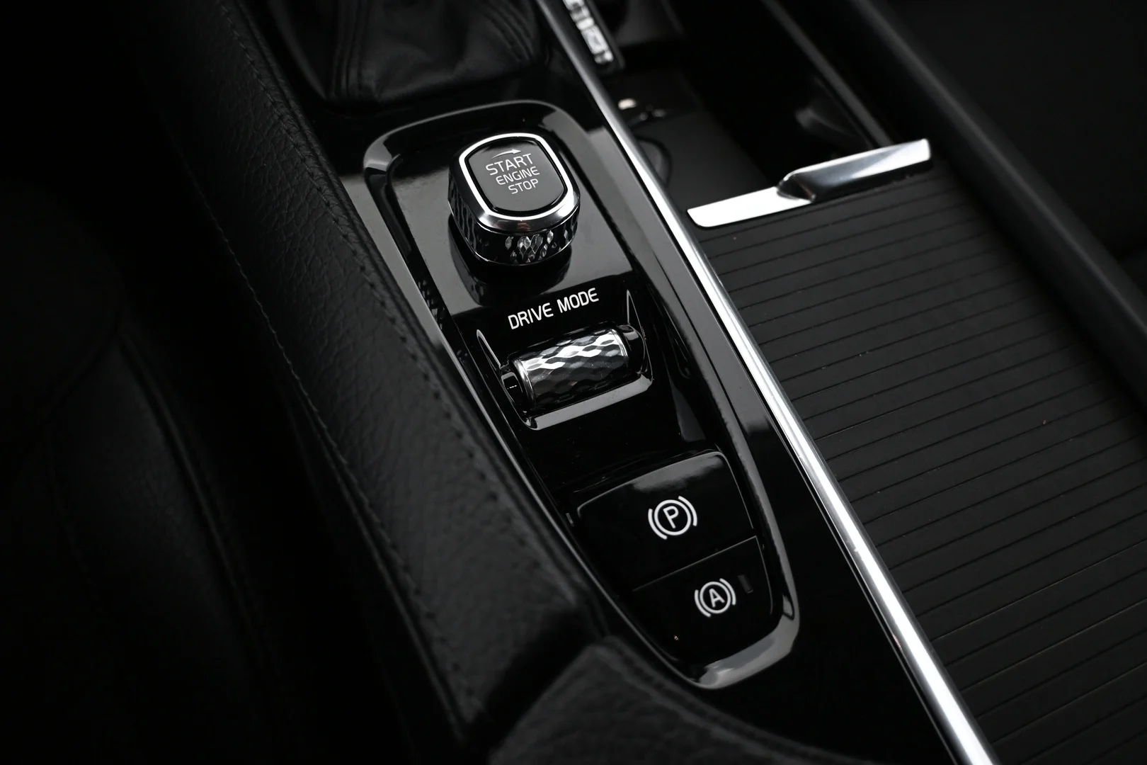 Car Image - j1jqUiweip20IwWLKdmeA