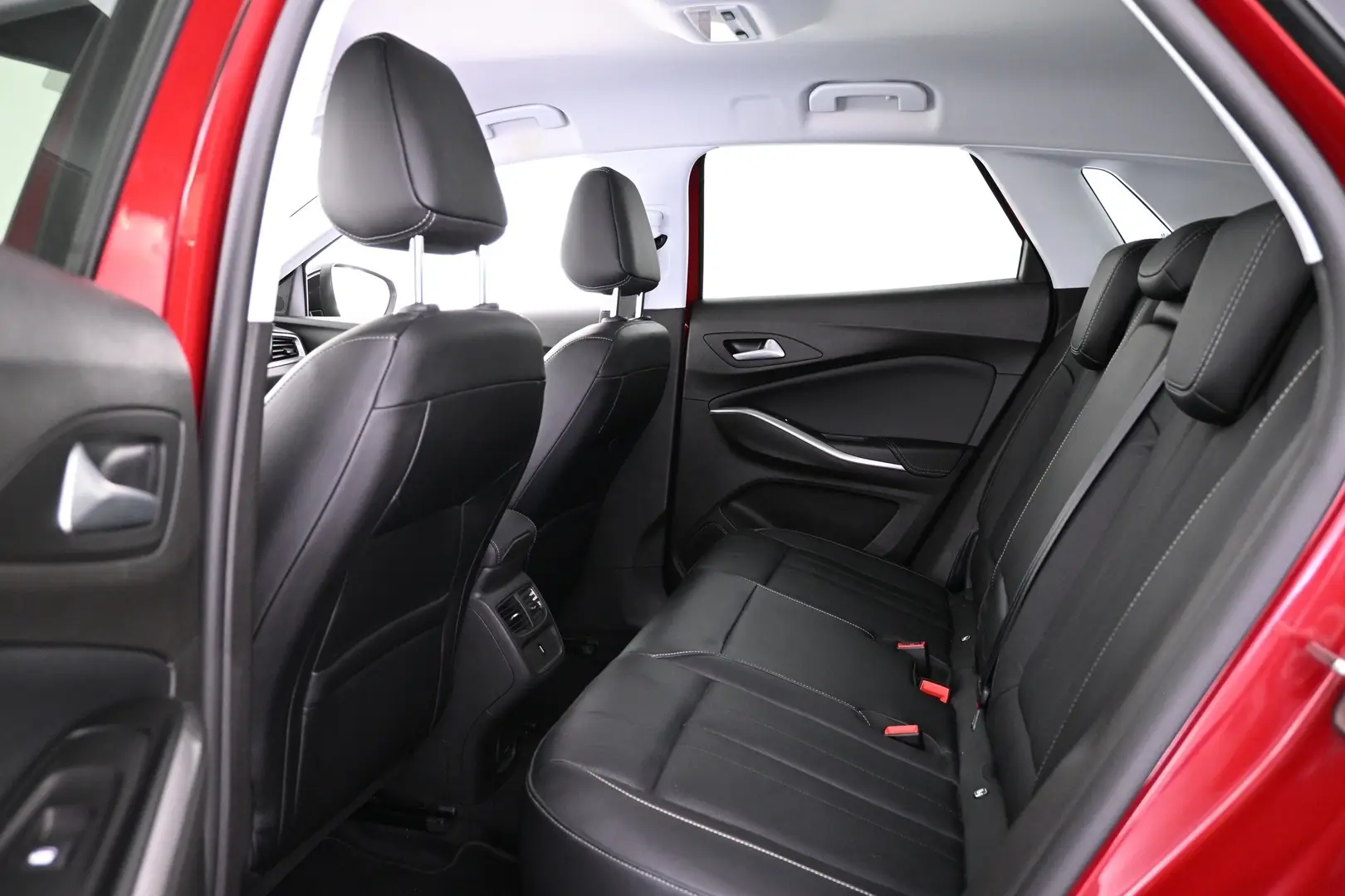 Car Image - 4nNTxu5lyhXcn0ghhPoxfH