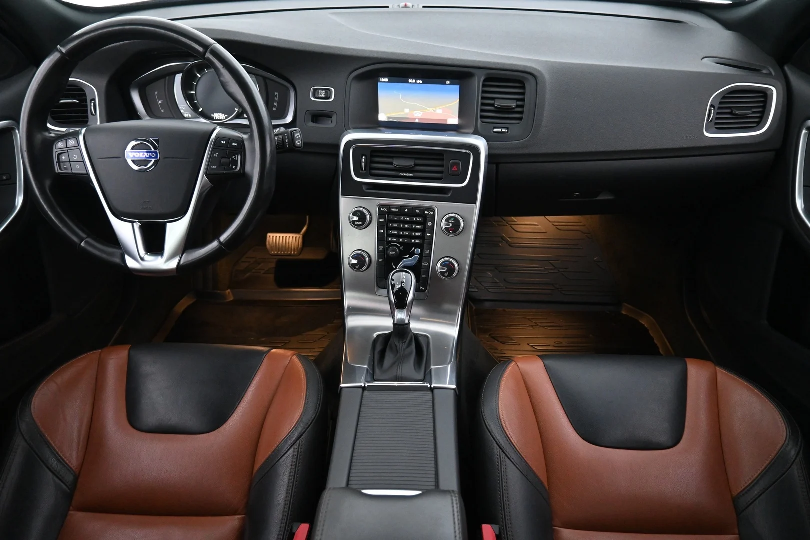 Car Image - 1PFg1fOTlp9Dygn1AxzQhv