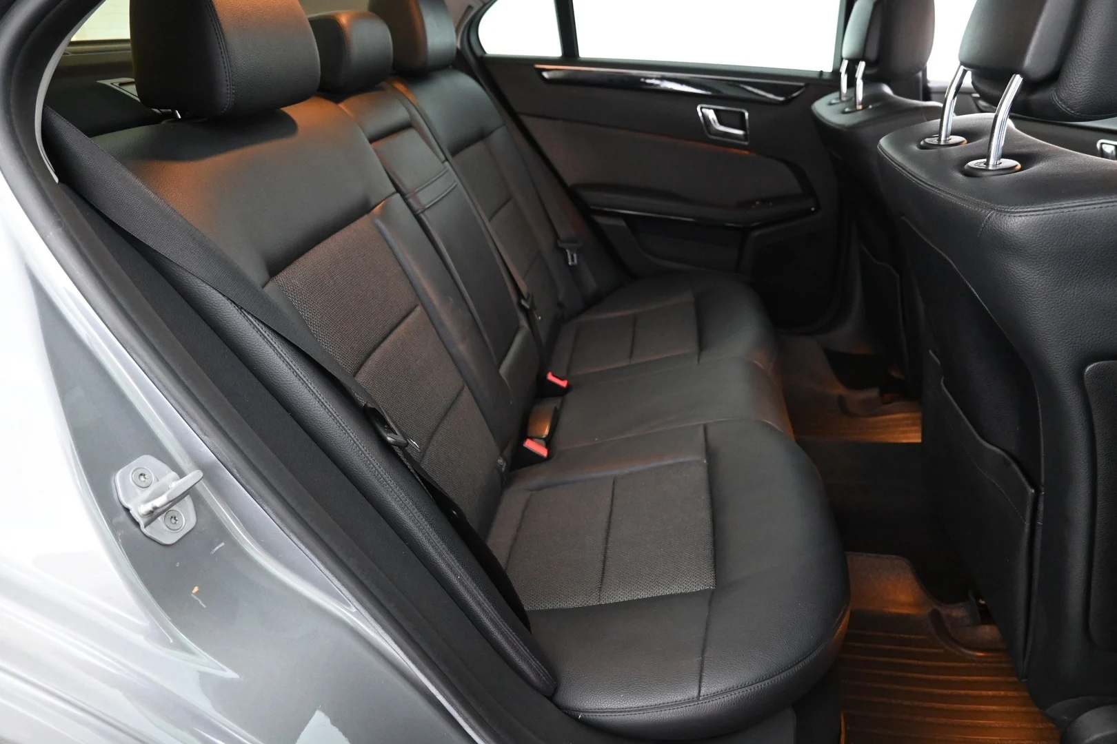 Car Image - 4vf7OSKgoInvZSwtTvMY0p
