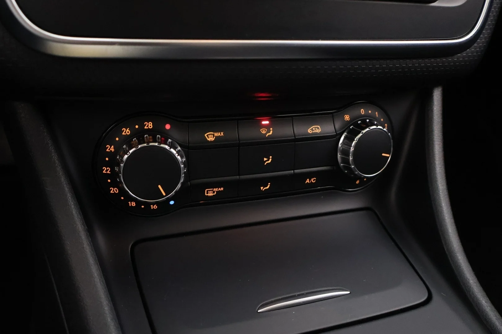 Car Image - 4EOeFlVwTrnPWrHLPXLN25