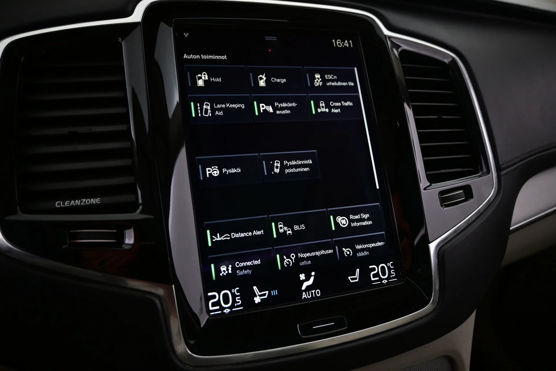 Car Image - XIWqJqIJoMQ3I8qwVMj26