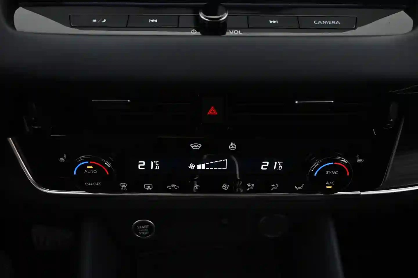 Car Image - 4Q7SagDdJLOwNLMTN8dq5o