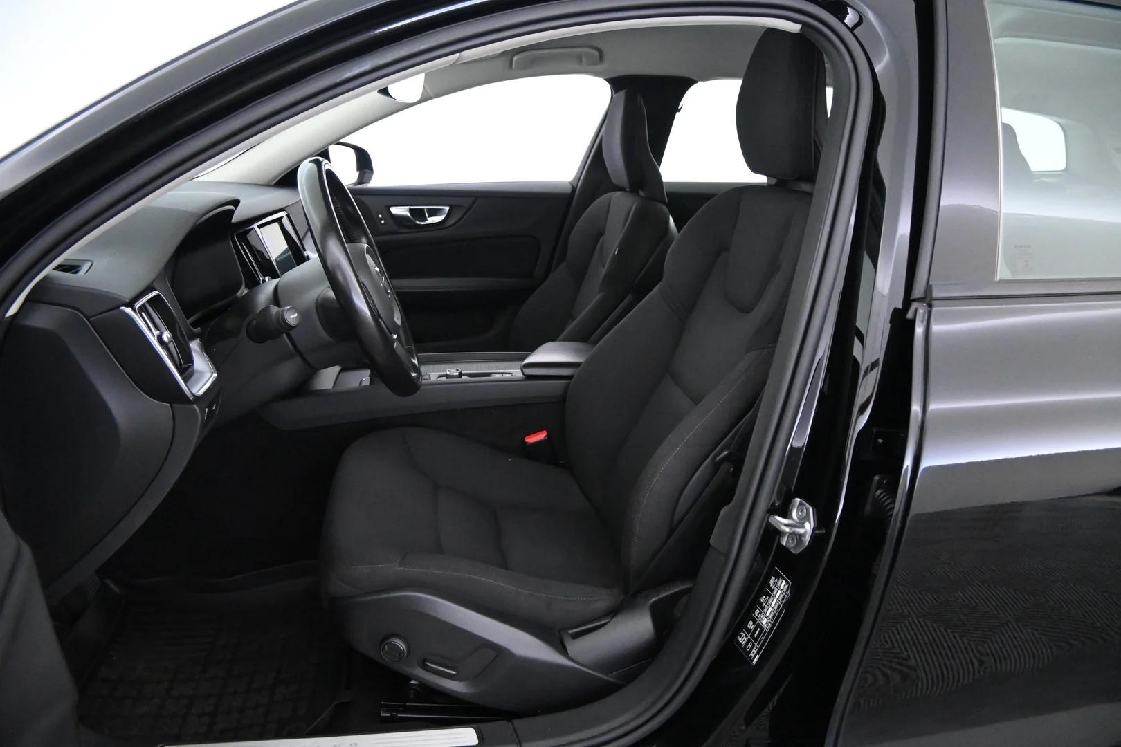 Car Image - 3yXJR8EDadPBEqongNHlpz