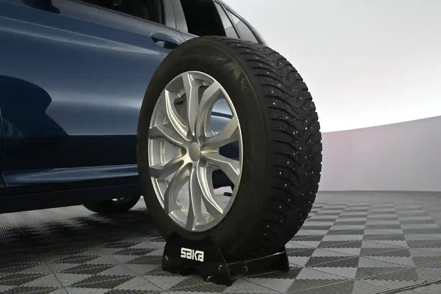 Car Image - 1k2DwcSd5gFdAWh2Chn6qR