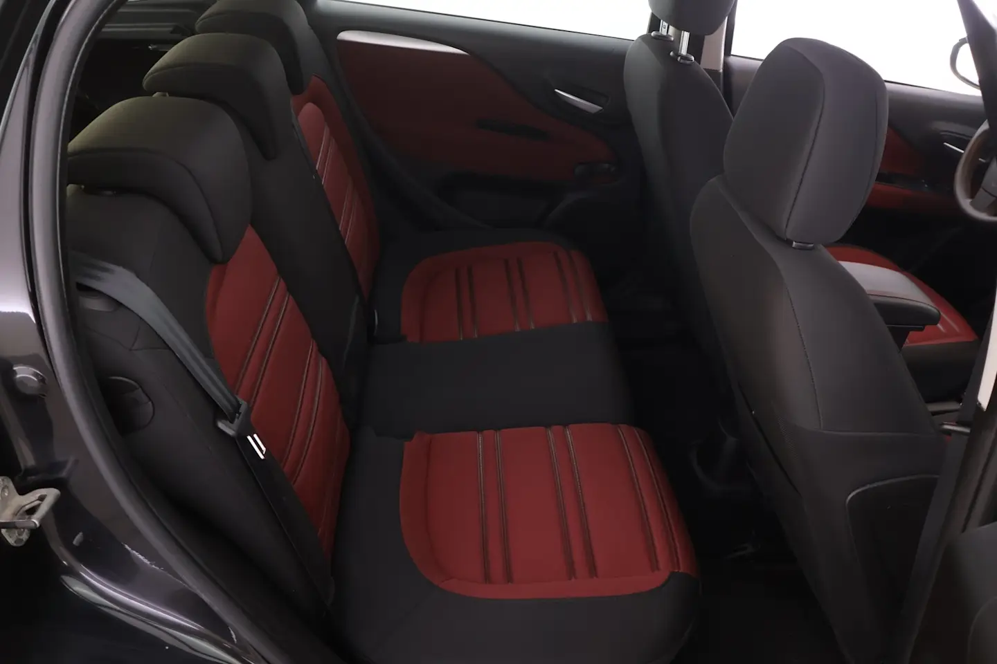 Car Image - 5kfJR8EPxqcgbOYHhPy41E