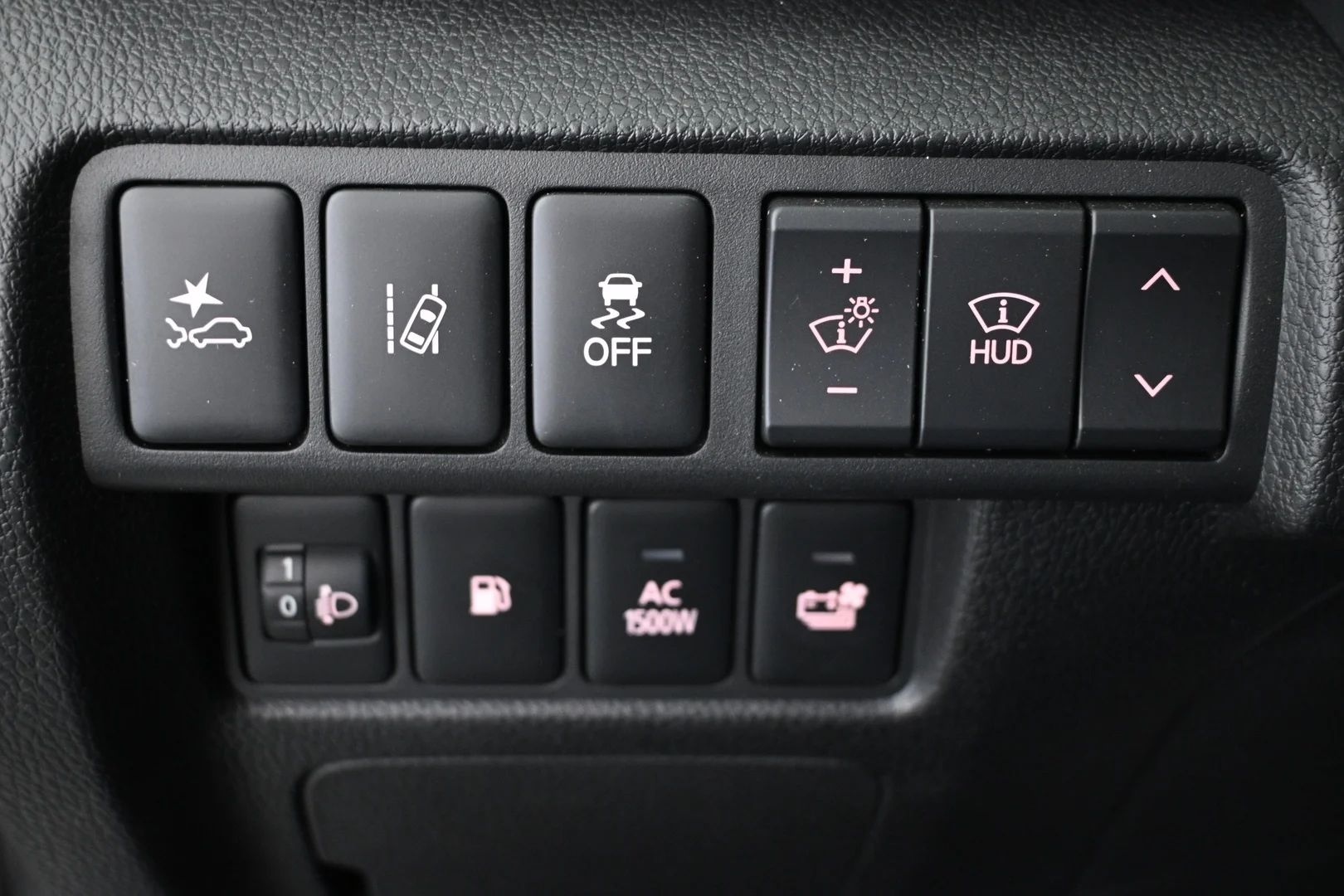 Car Image - 4McBGNQwAZYGLm4T3CAGbo