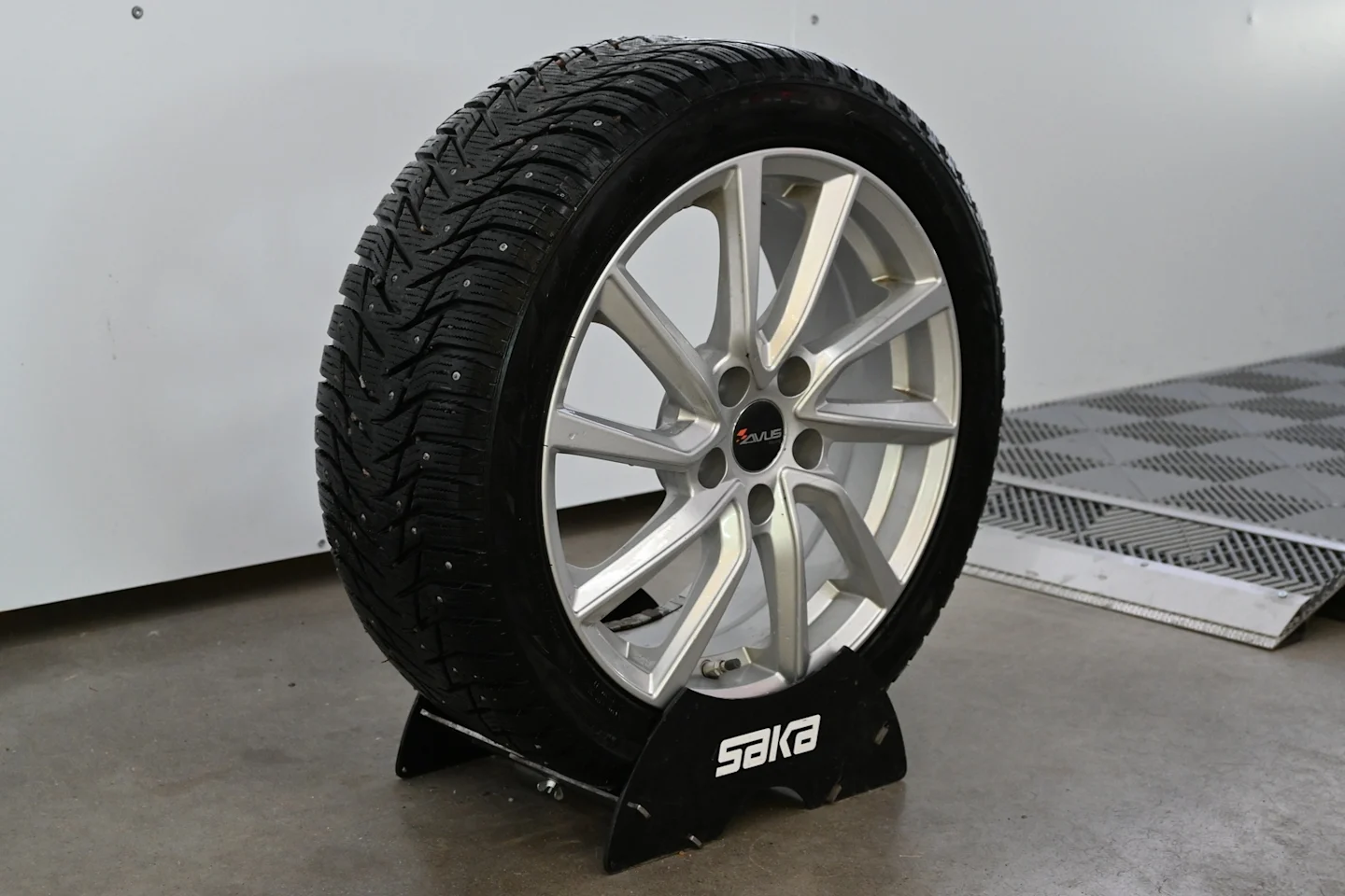 Car Image - 7g78qtuLiztzTzg1SlcUAw