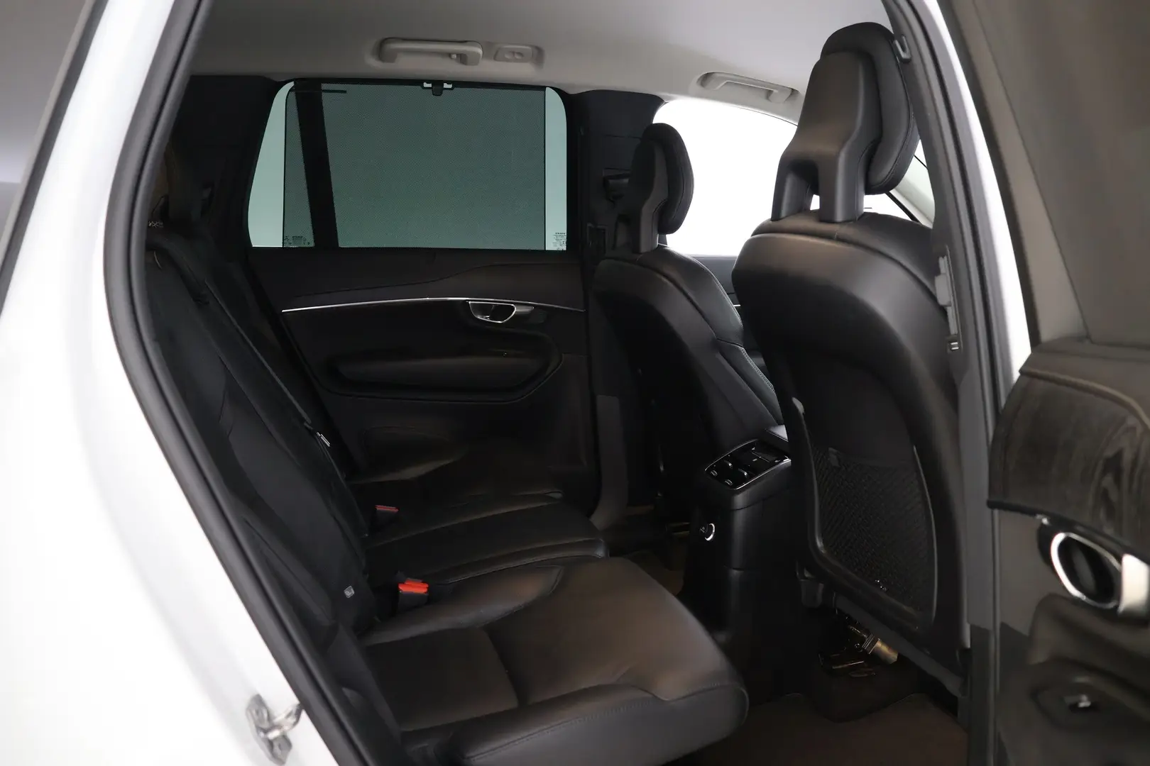 Car Image - 6vZP5YdUO0RCTTpxkBiDm5