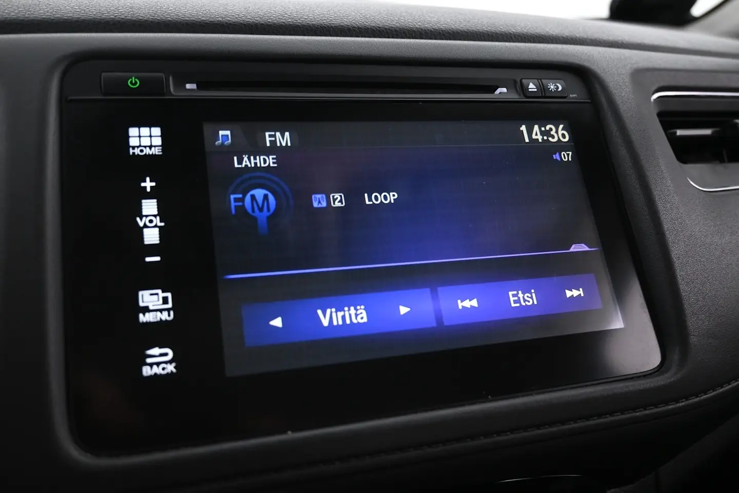 Car Image - 48MO64raa1atqnI1A7fU4F