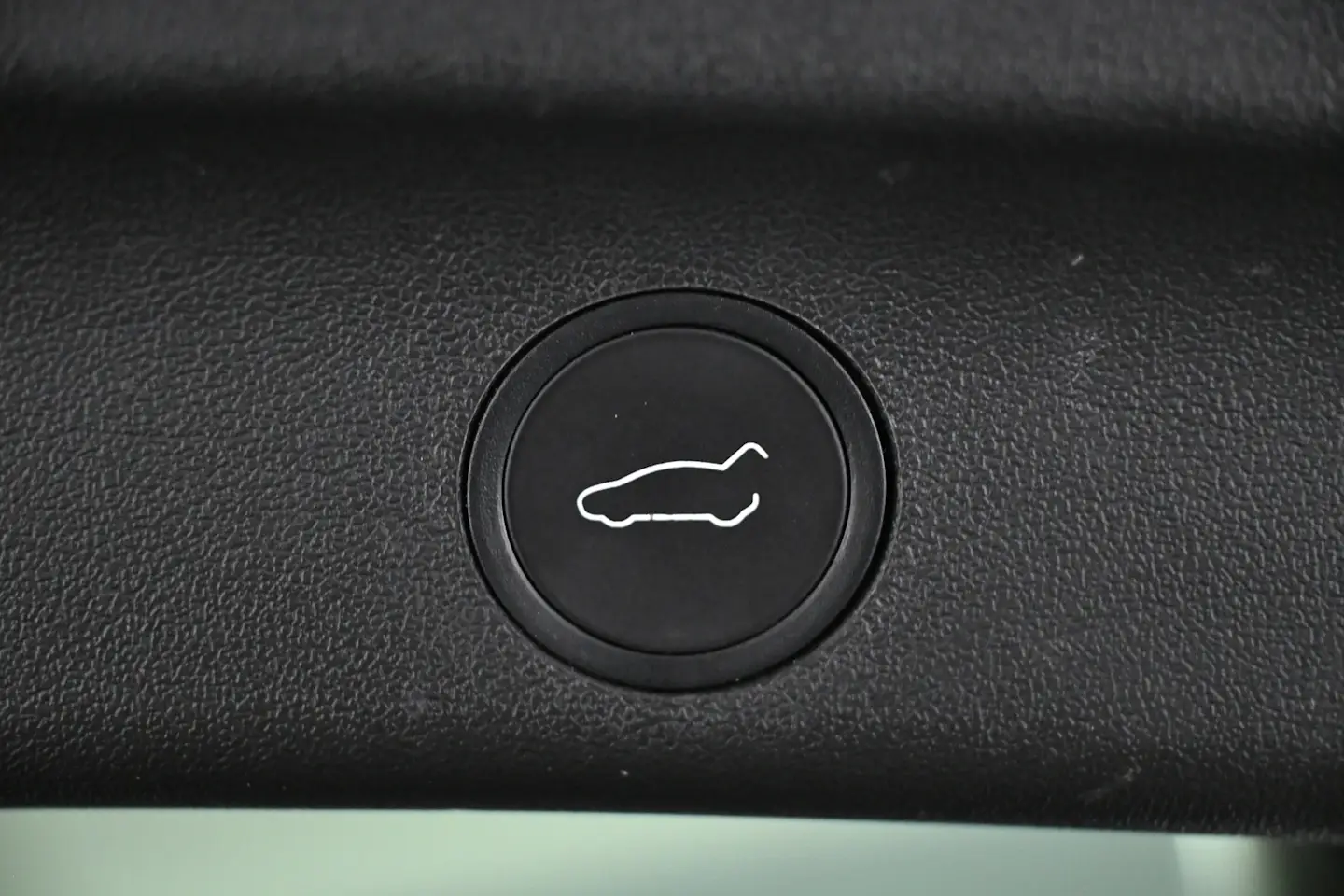 Car Image - 1nByCVTyka75j2nxxBPmQ4