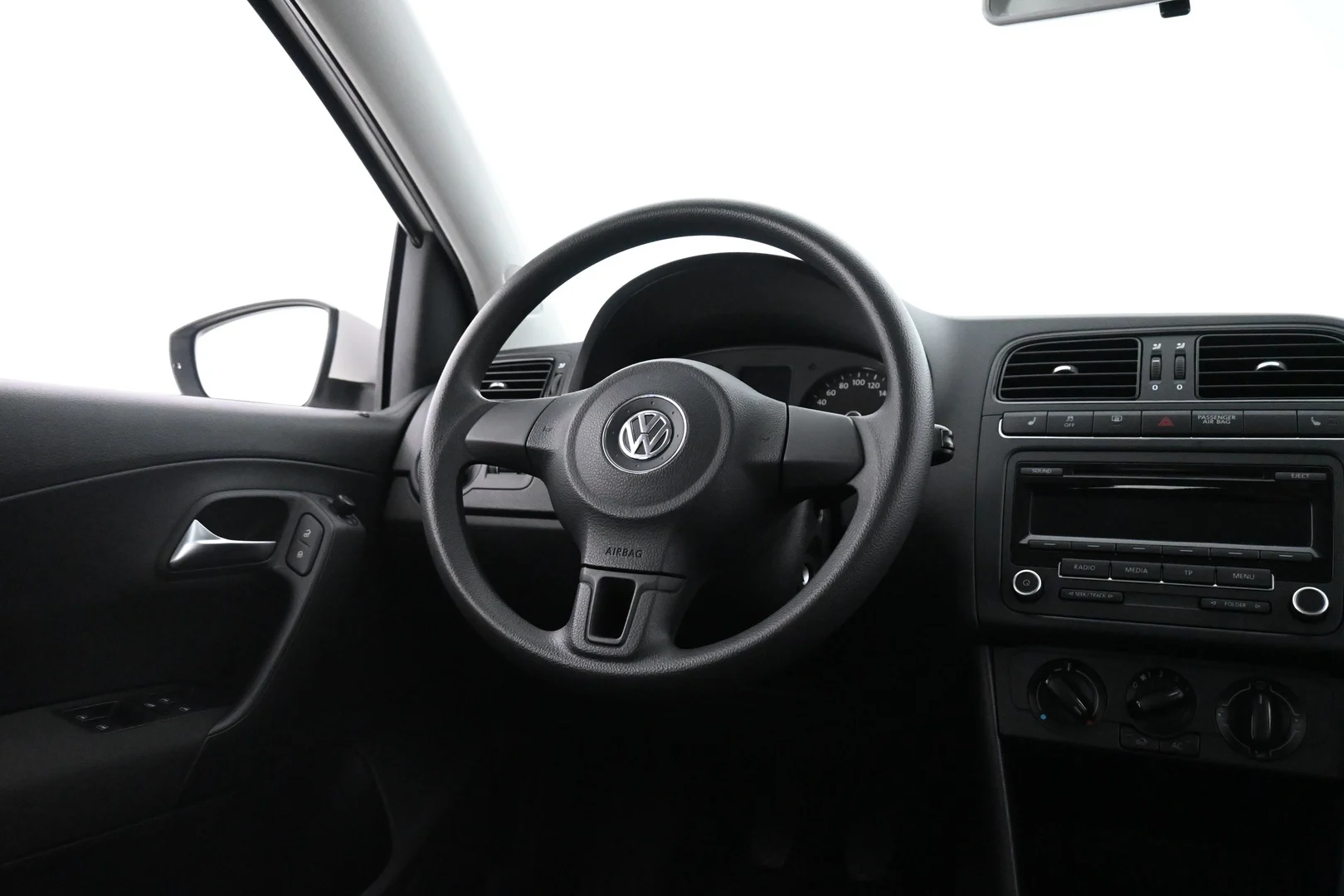 Car Image - 6DQIobg6h1TOzk7xocfFdj