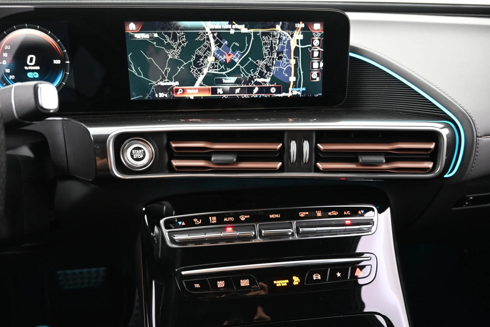 Car Image - 1hUXJM6u0pnDEF5mNBFzbc