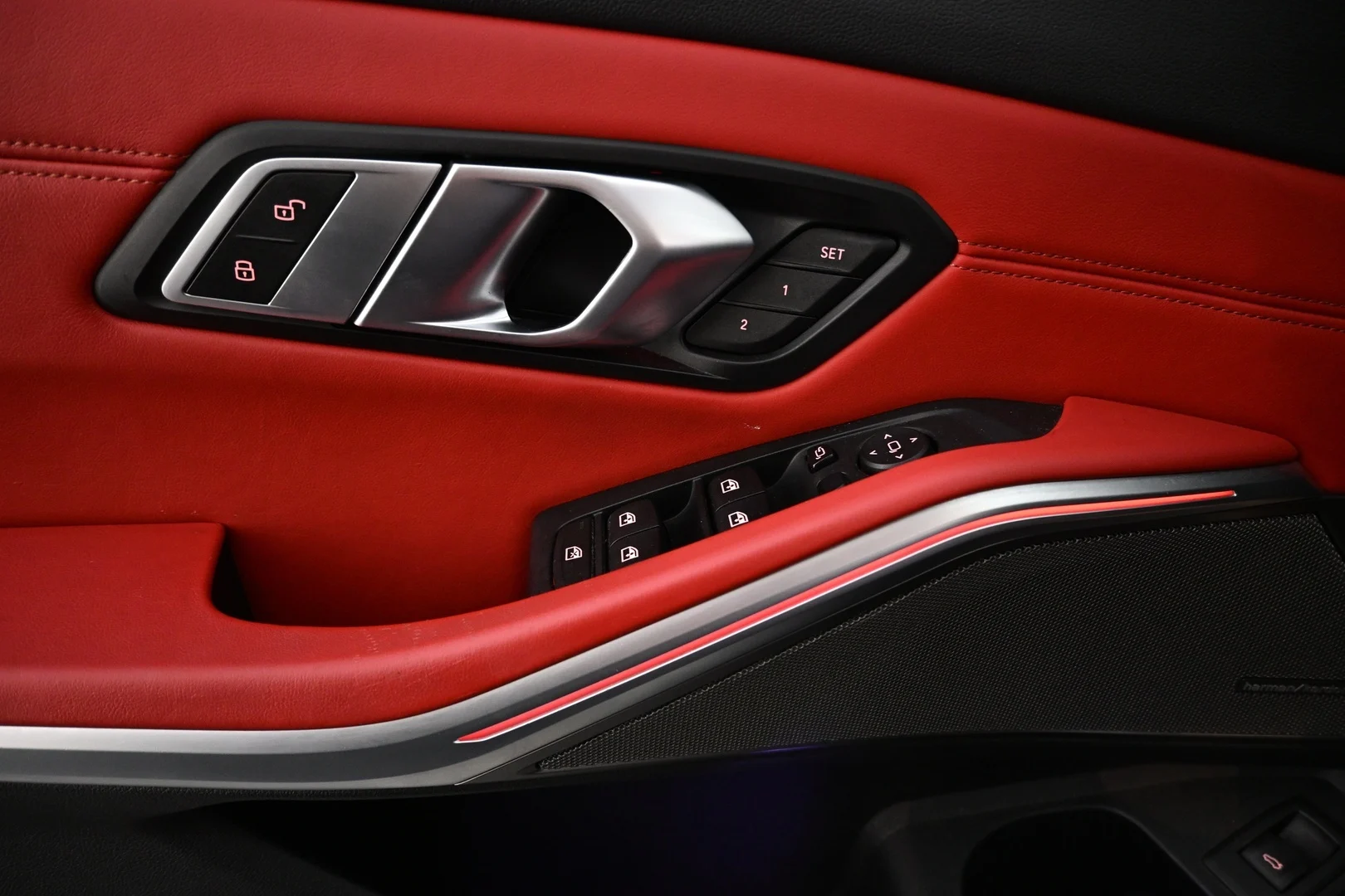 Car Image - 3iSsaX7ZWrZMV30dW9I0Gr