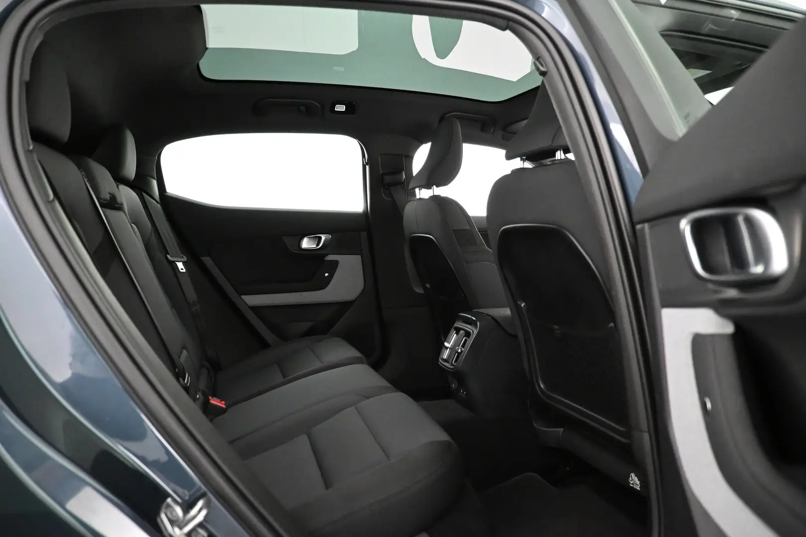 Car Image - 2zCdrEh9g3rL1hyImlrNFK