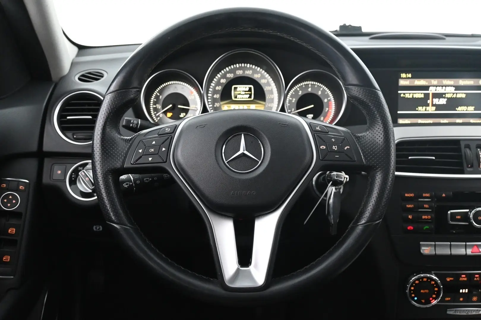 Car Image - 4J4ic9ndNA8BPlkPSetw9P