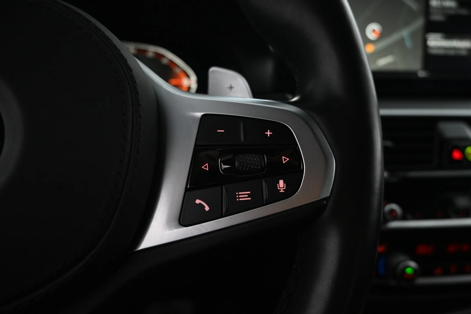 Car Image - 2lkdu8MW6vOb8nZNLibWrG