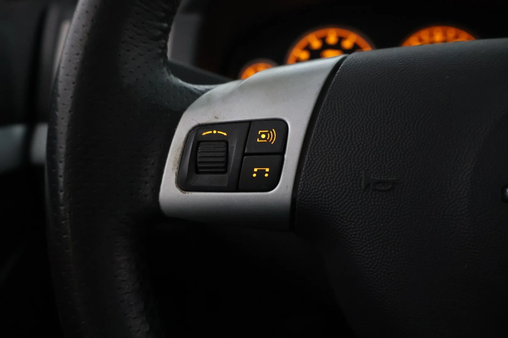 Car Image - 5VvGsFxtwjdjYlbRl4SYaF