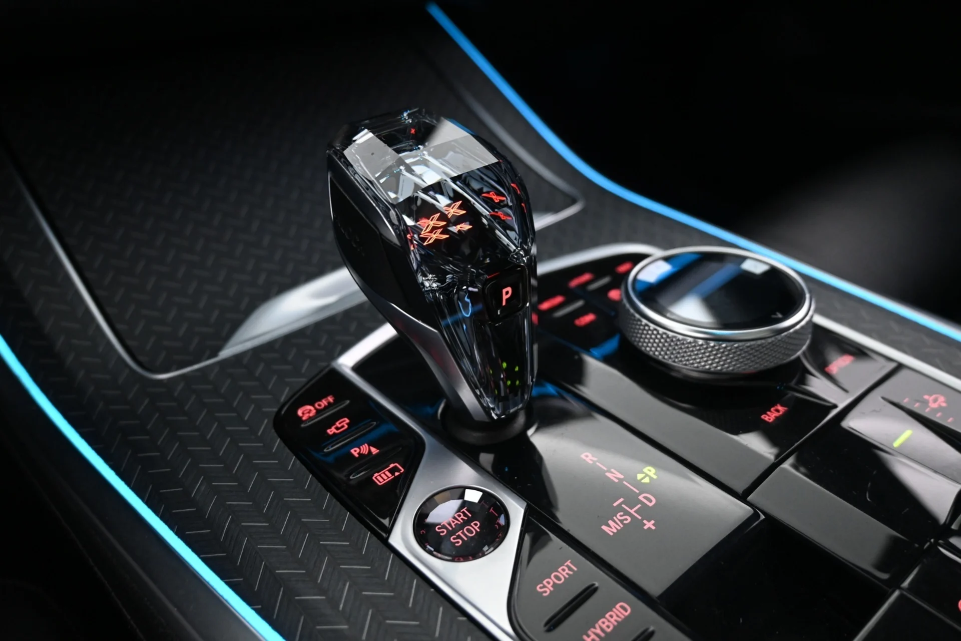 Car Image - 5mG930QE5bNKqhsCRKS2zC