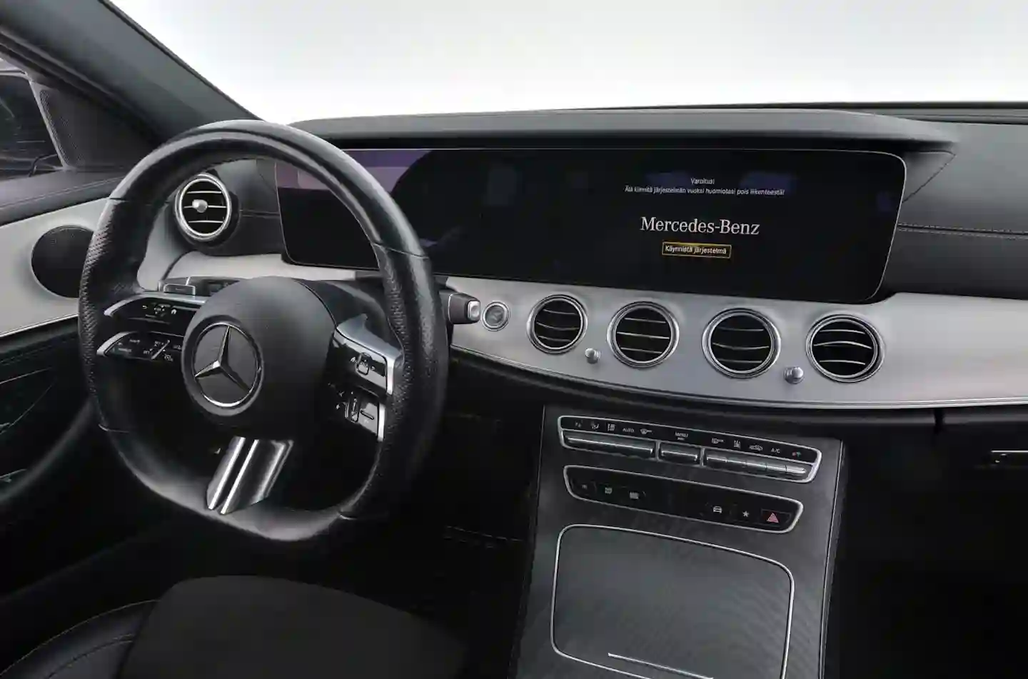 Car Image - 1Tp01wxWt1YV1JjE8mKjEw