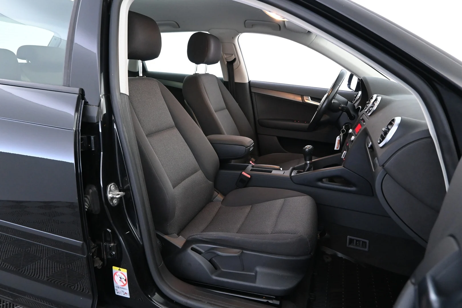 Car Image - 6gBKY0EMHAYQnV1TWoFoSf