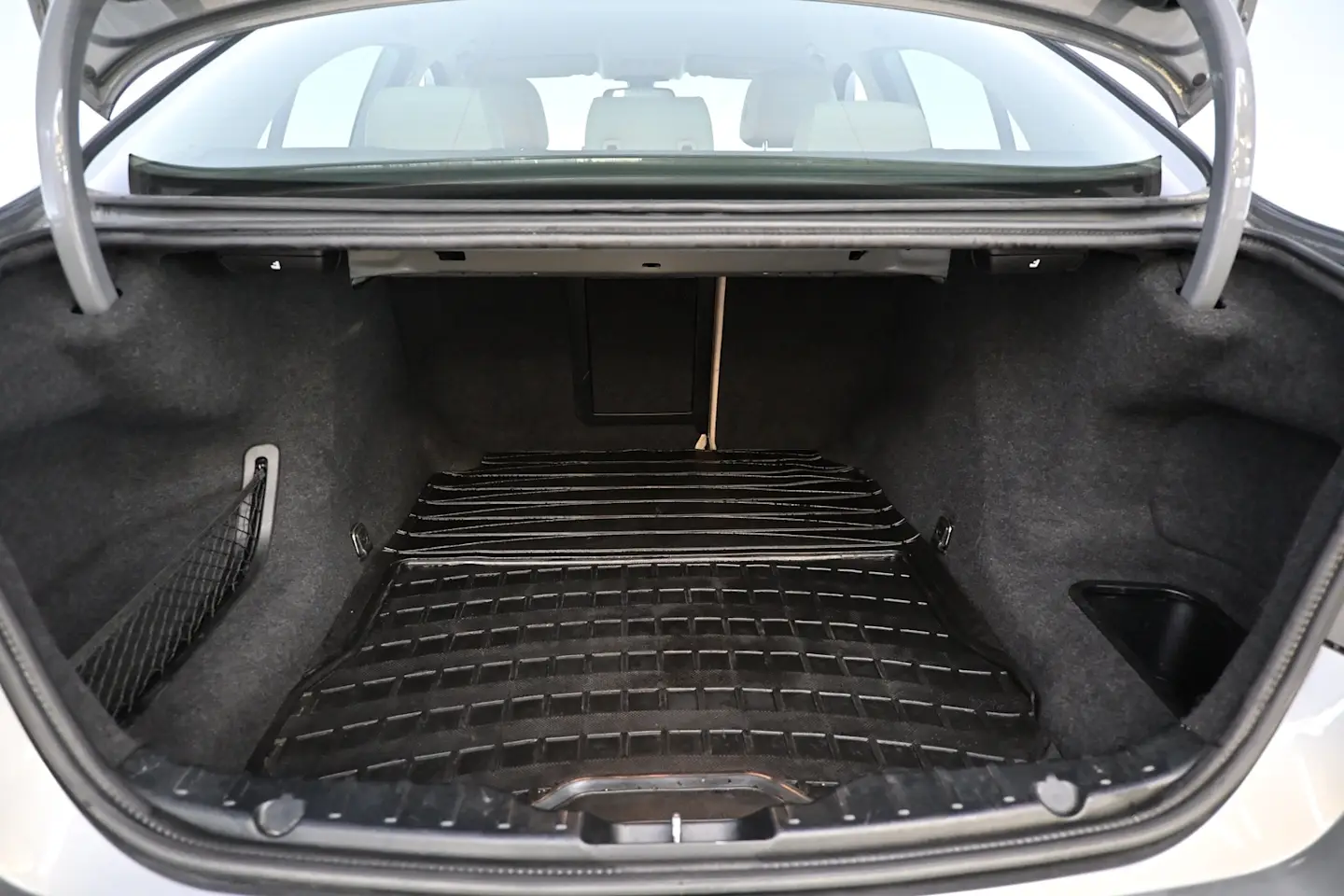 Car Image - 2pIdBi61X9WtlPhzg7fHk8