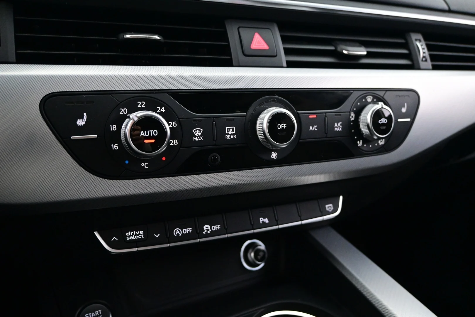 Car Image - 5GMxG1GYFYx09TM2DthgjV