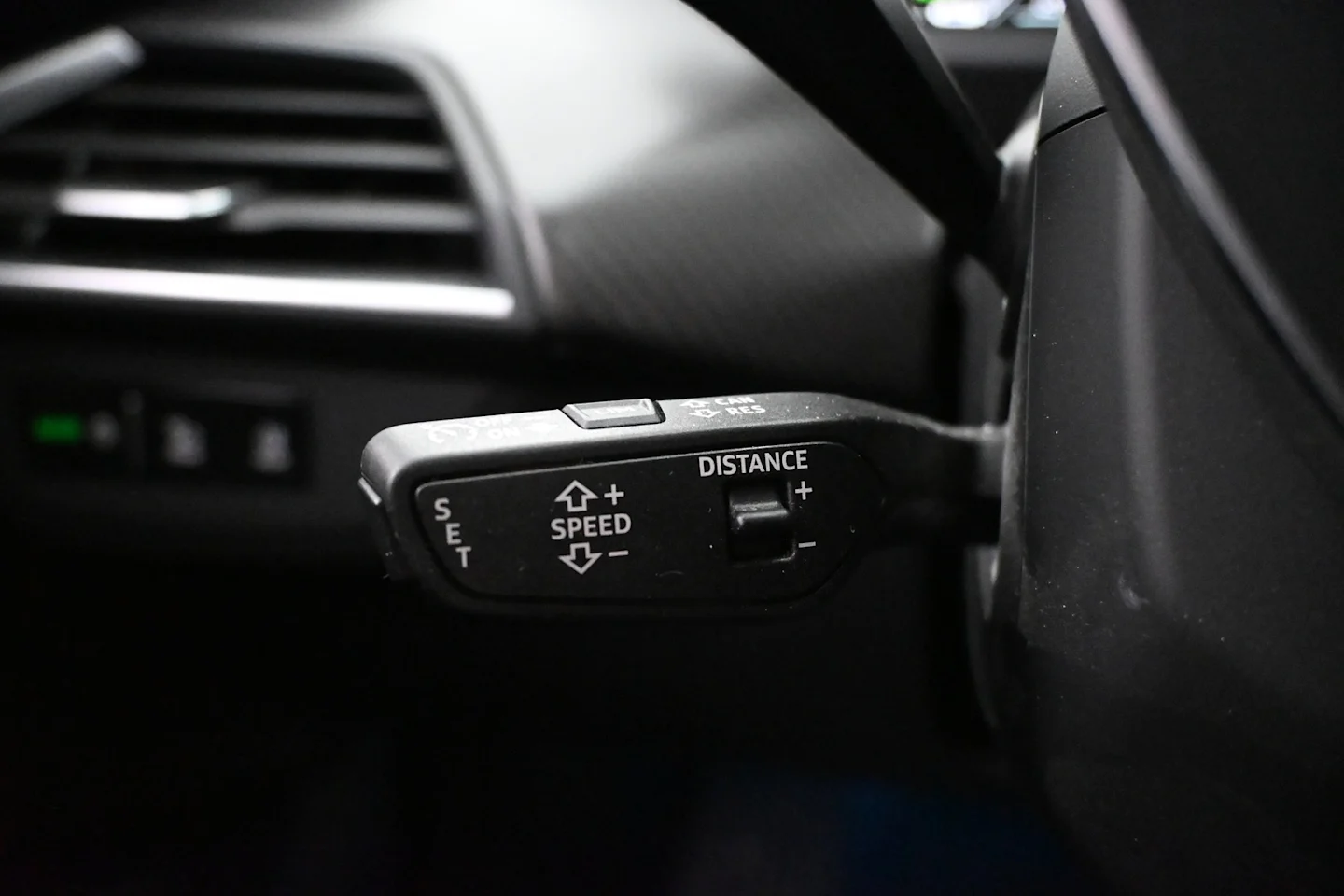 Car Image - 6jITkmC8Ad51CZDk4w6hJe