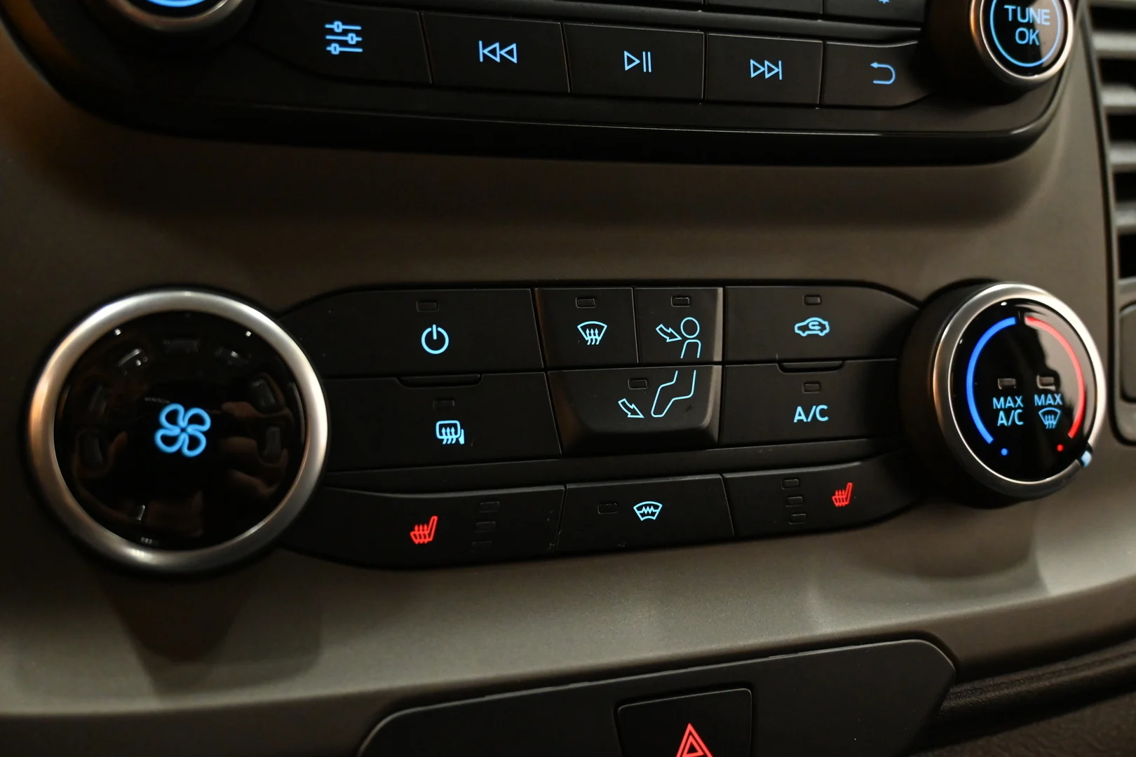 Car Image - Hhse1Nml9vbK4jRyU7K1Z