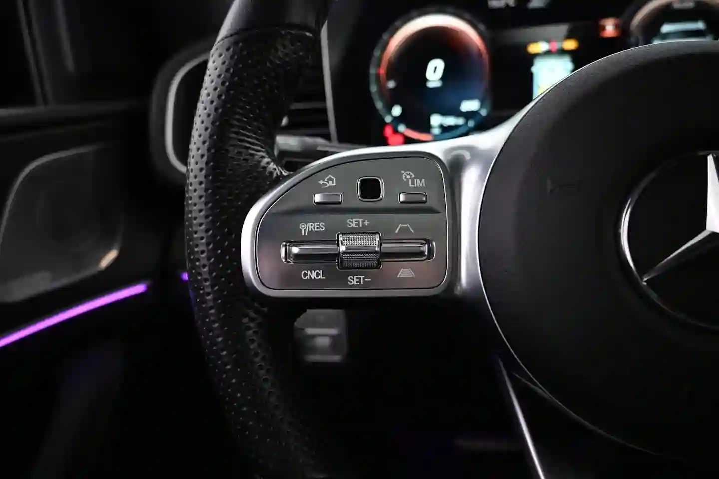 Car Image - 3n4EumWN4nL0VPqGKfntVf