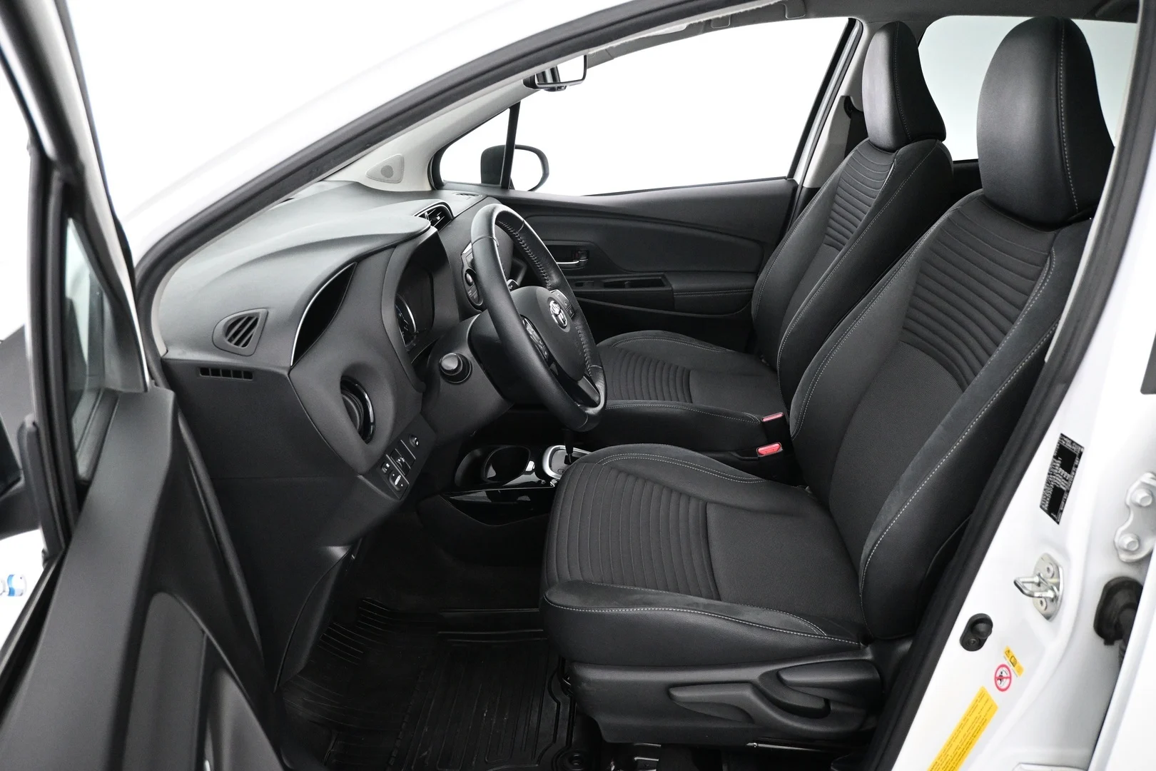 Car Image - AGYuKN1PwjpcRxCpkHi7U
