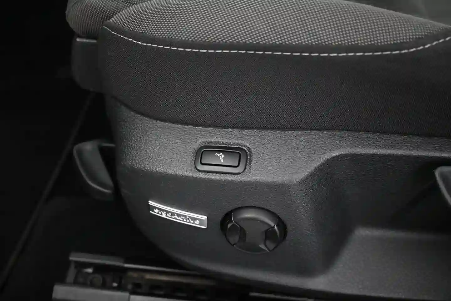 Car Image - 25F1wcQERt45FVvintyCaU