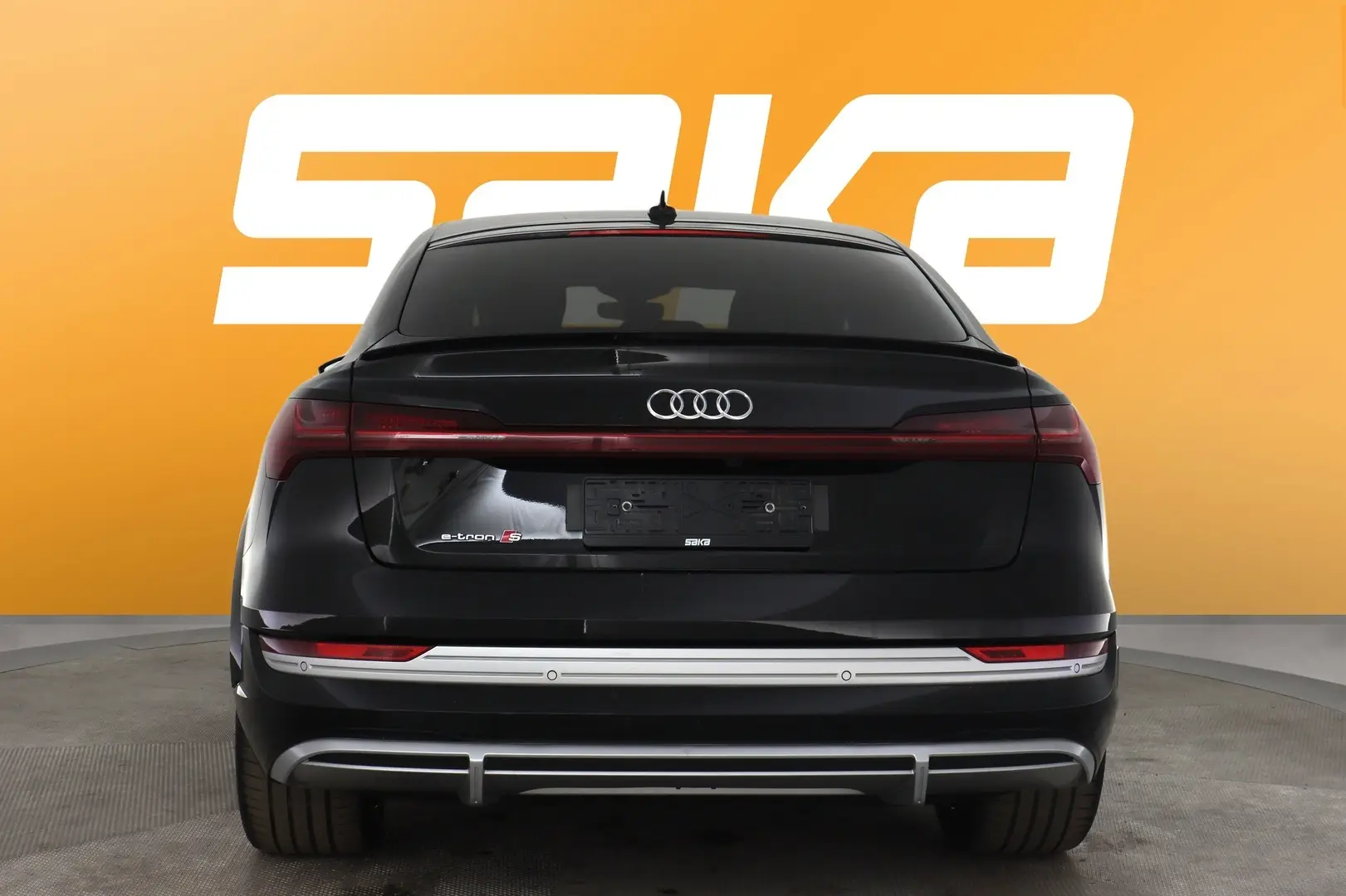Car Image - 4X8xLnQ8QUtD80XSZg9J3k