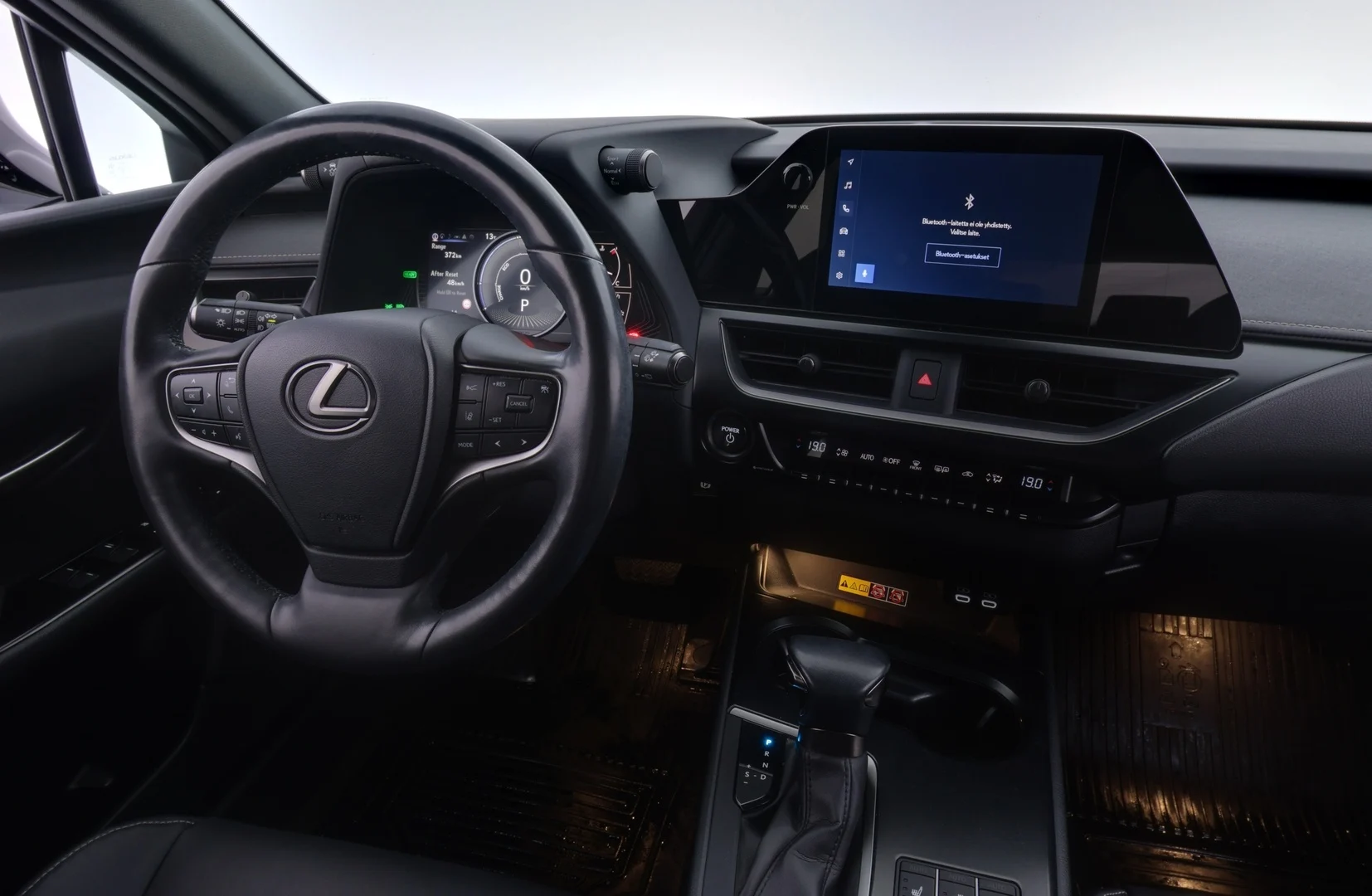 Car Image - EXIhqFwpa6WmRnGrJrTT1