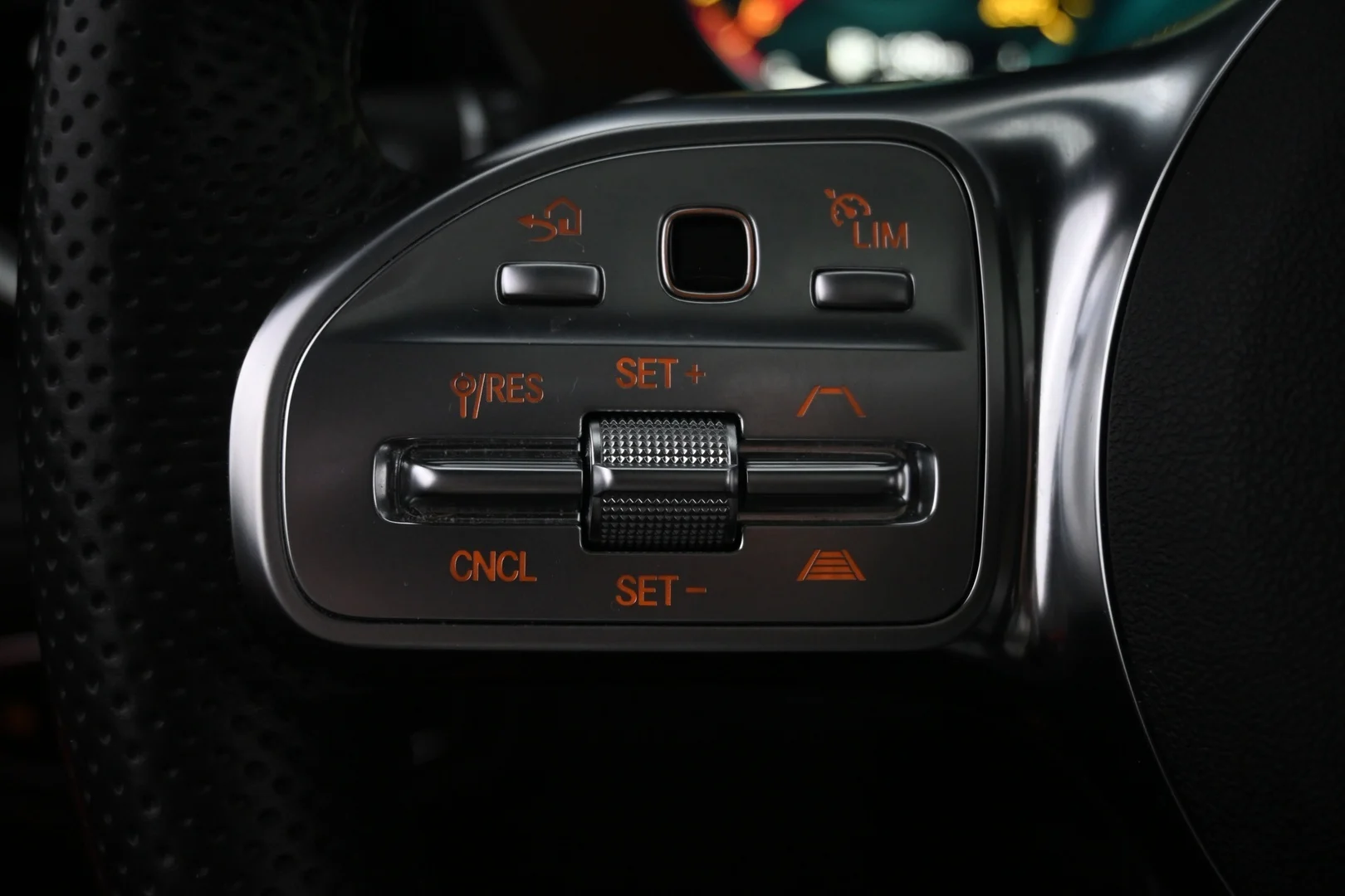 Car Image - 4Z9x4abC9ehfiz4KKW4k3u