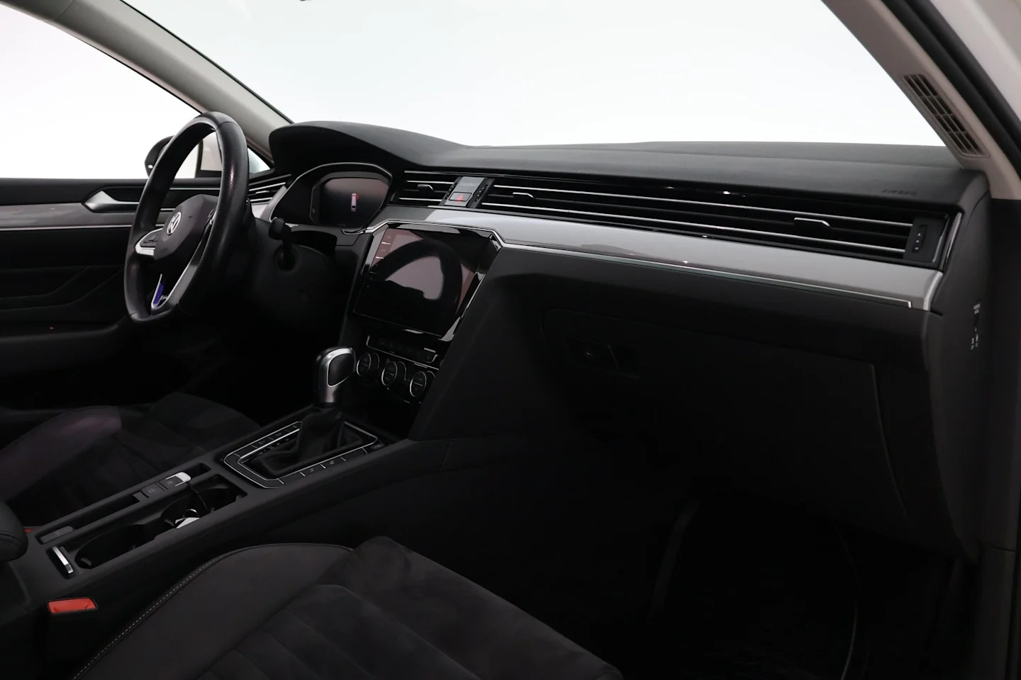 Car Image - 4aJyo3iVnCpC9sCSTrnH6q