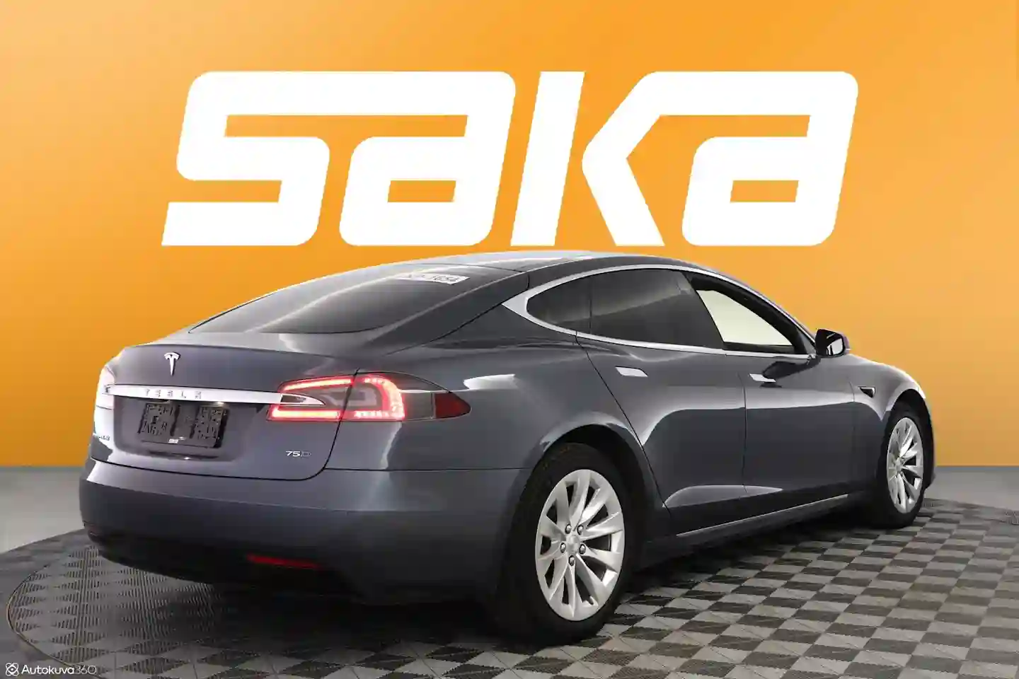 Car Image - 3YQEq5qONcXinWyDLMH2DL