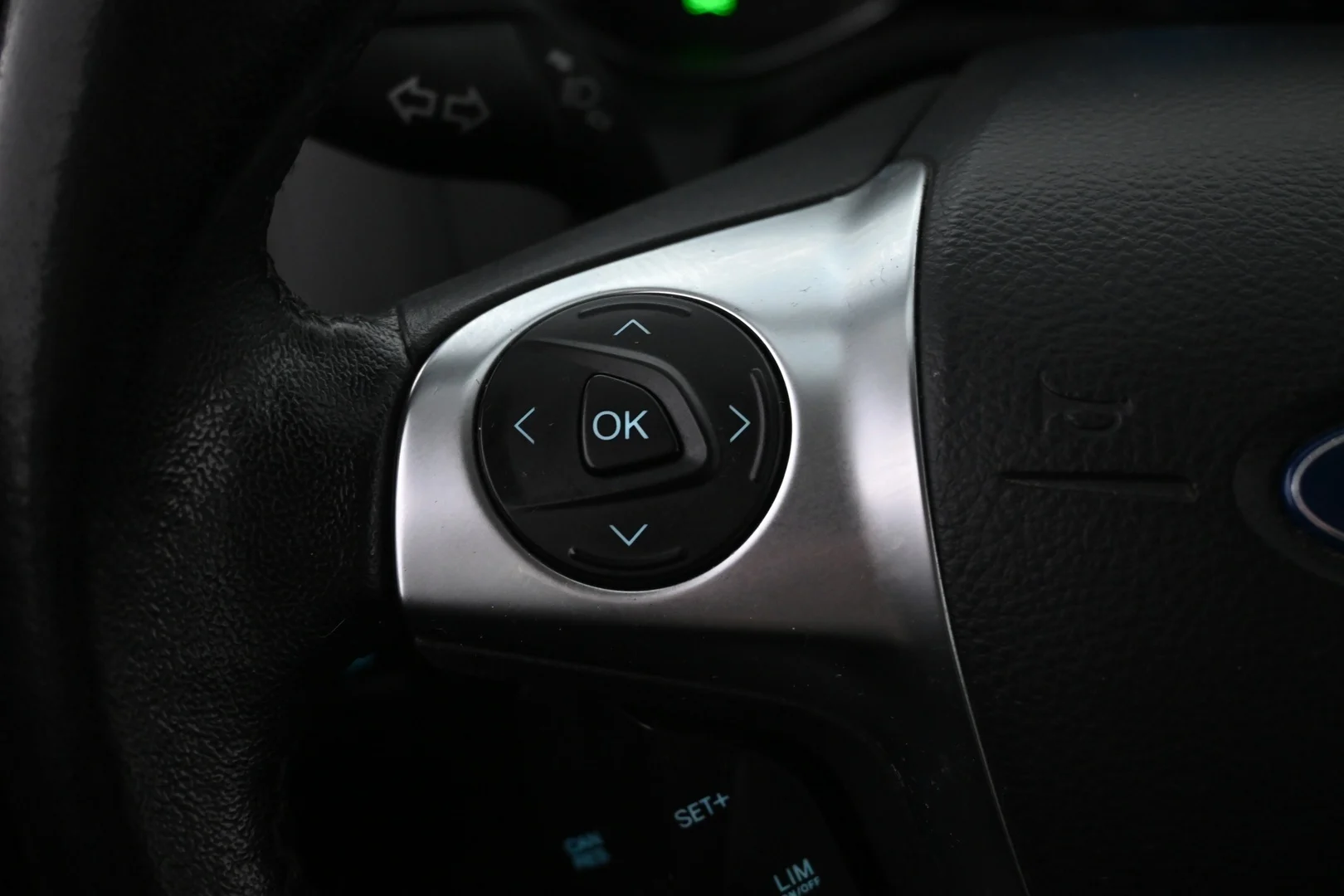 Car Image - 7bRDIEyaEyqHAGKtV5dXMe