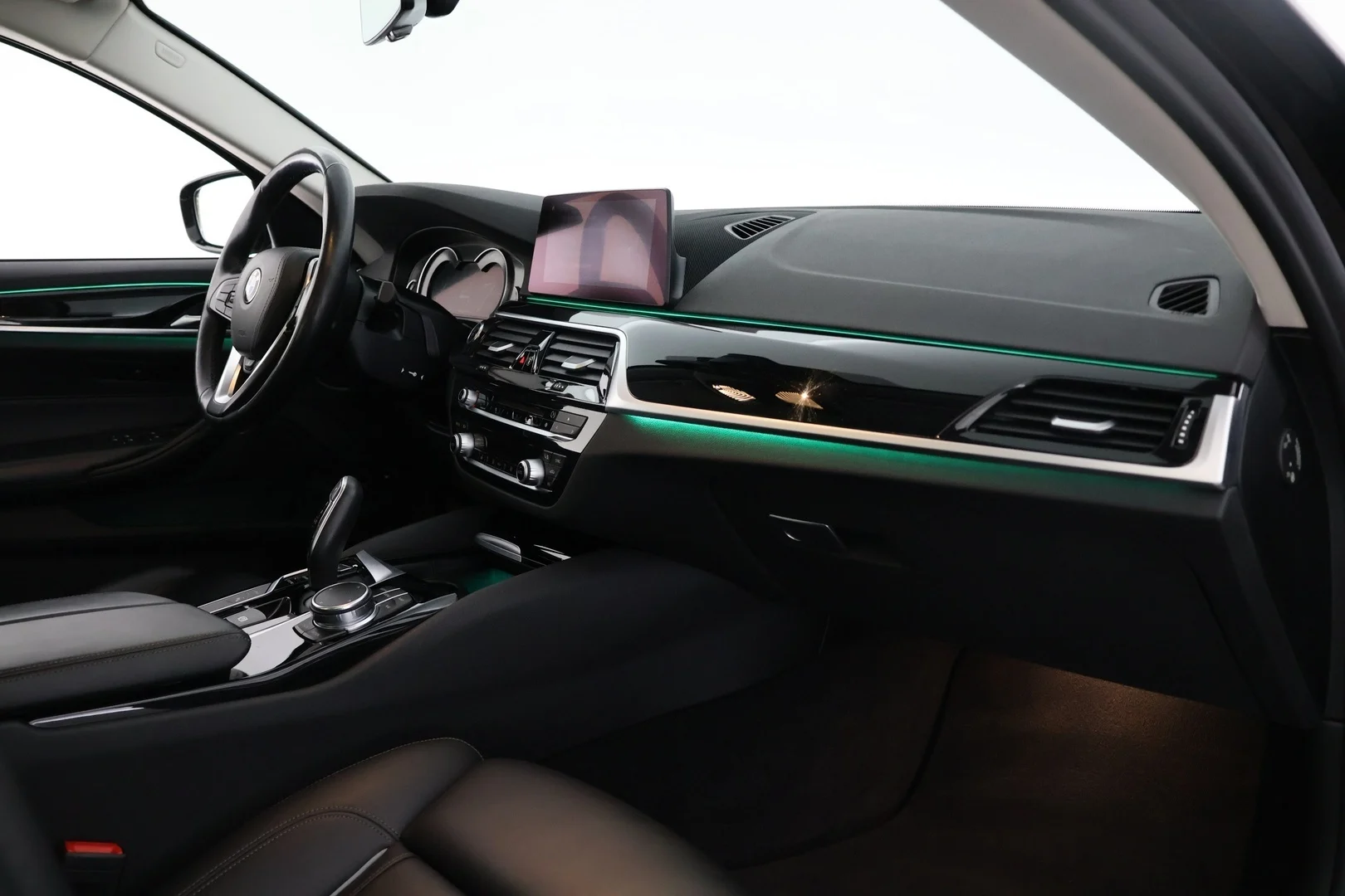 Car Image - 1AknwlfV9pHz69FU635m9z