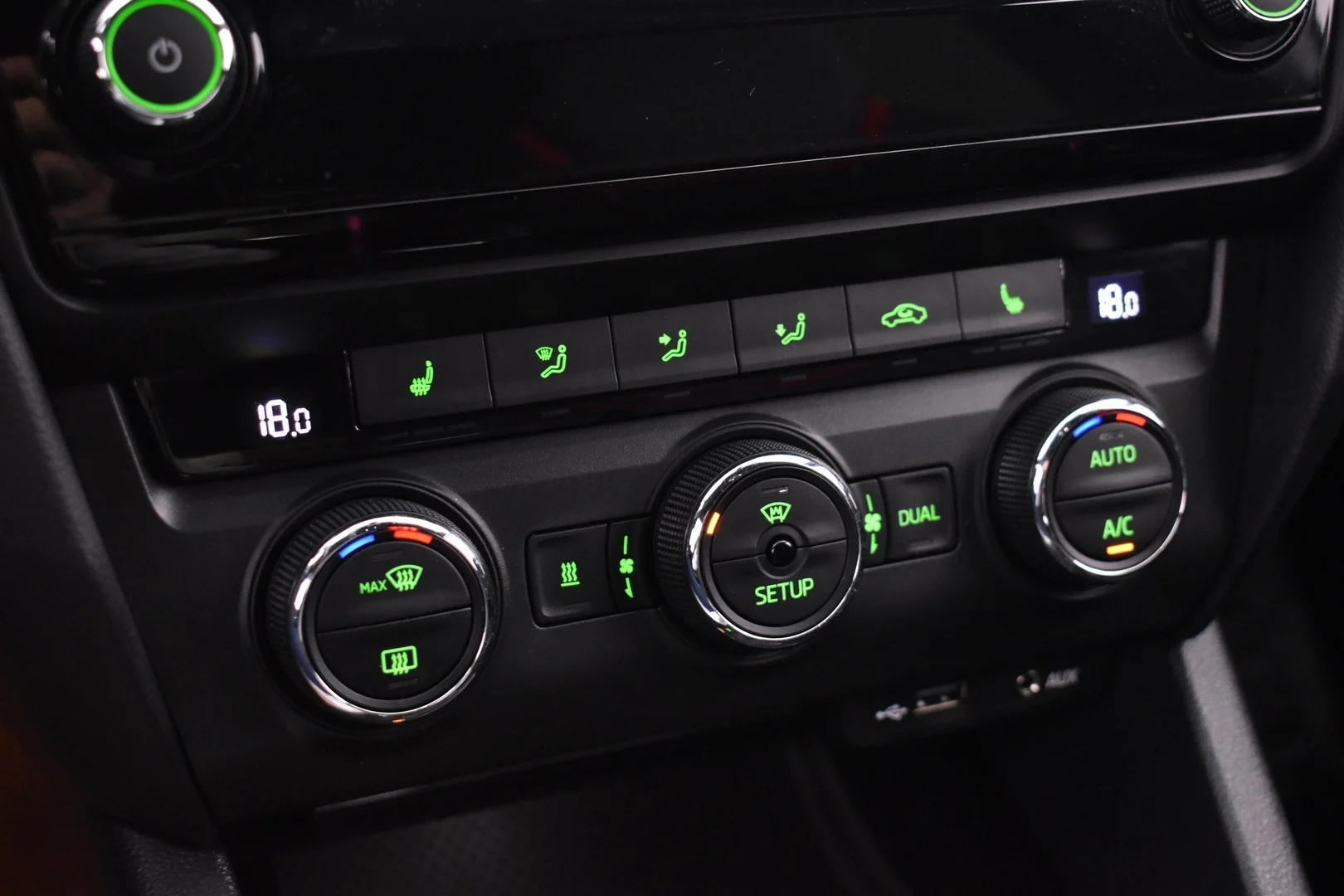 Car Image - Q1Jq1CgJvllS8f19PlcHT