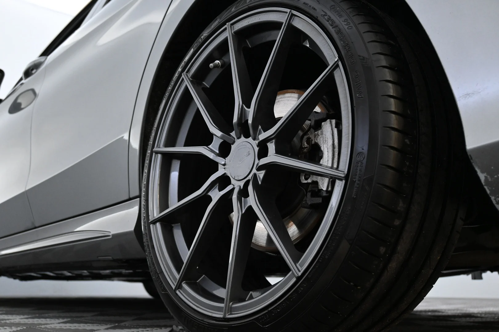 Car Image - 32pkXwHsruwF1wnhBdhBq