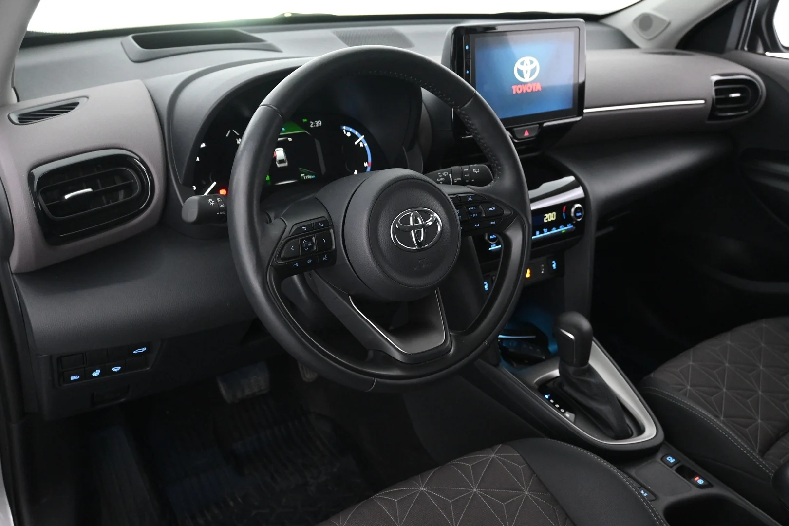 Car Image - 4T10aQh4bjSxNq5n50uB0Q