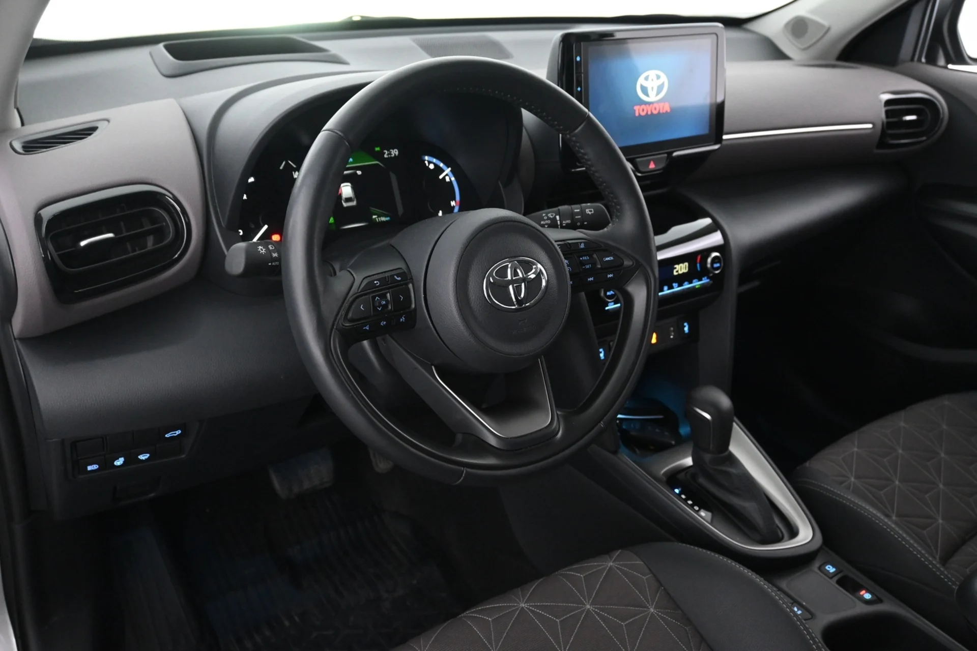 Car Image - 4T10aQh4bjSxNq5n50uB0Q