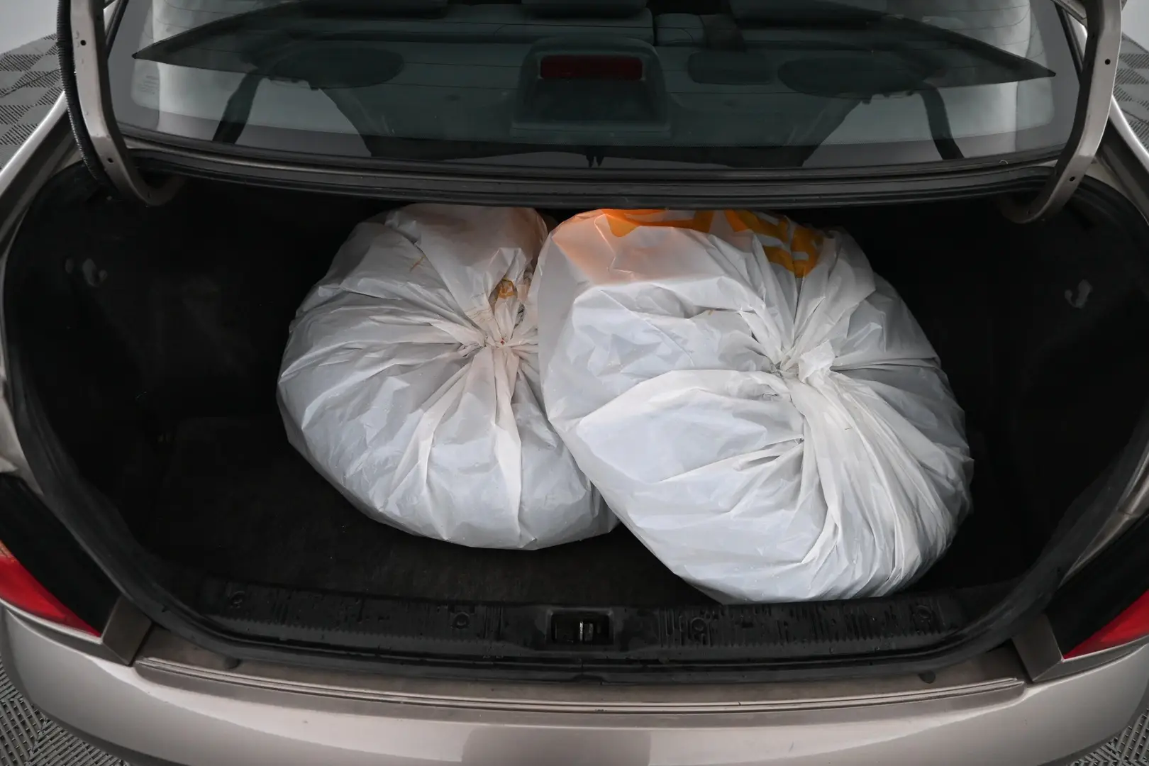 Car Image - 1XMMjF60gcNgLCep01BpJB