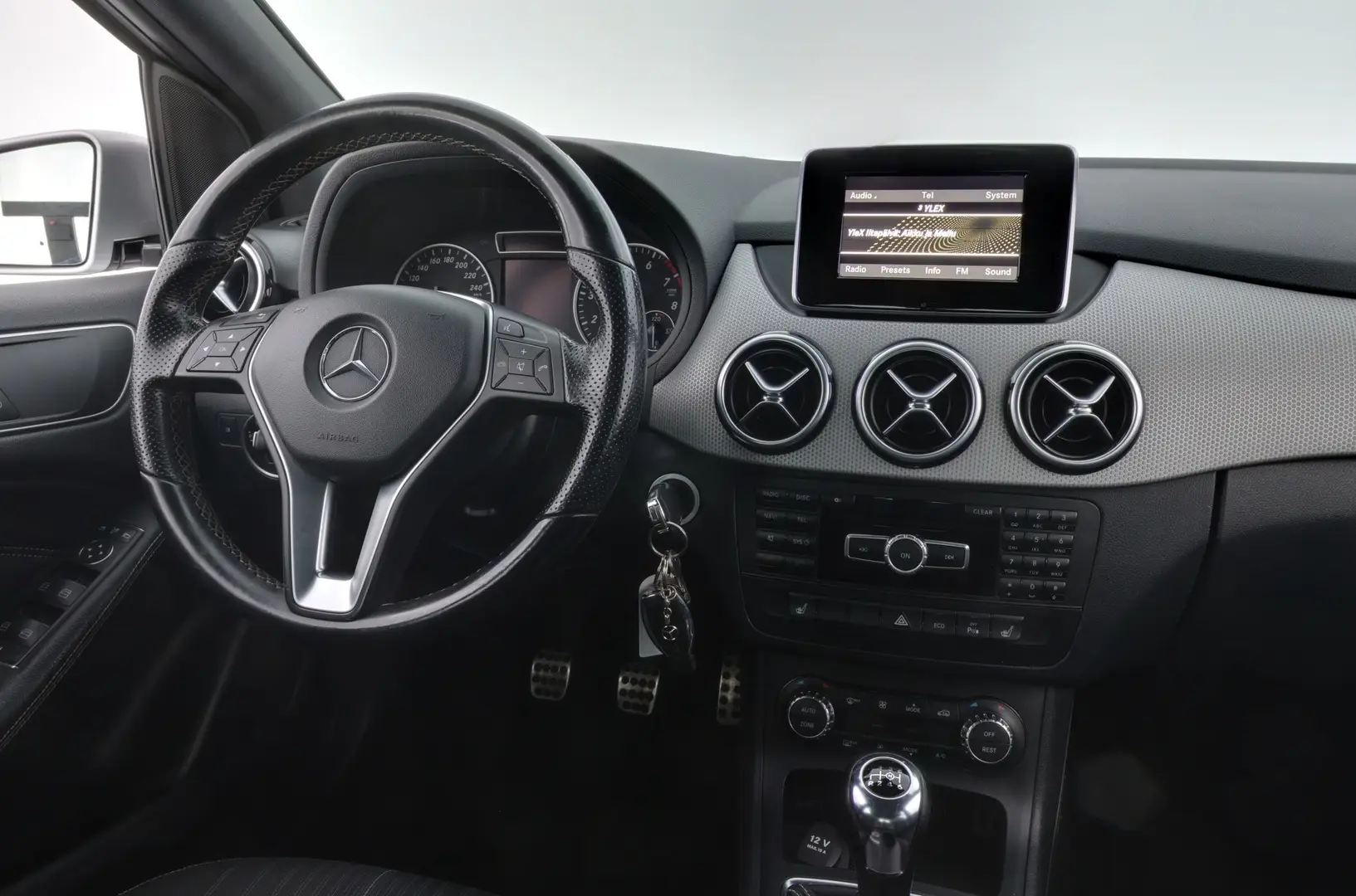 Car Image - 101yZpf2KpEGh7uISWLT2I