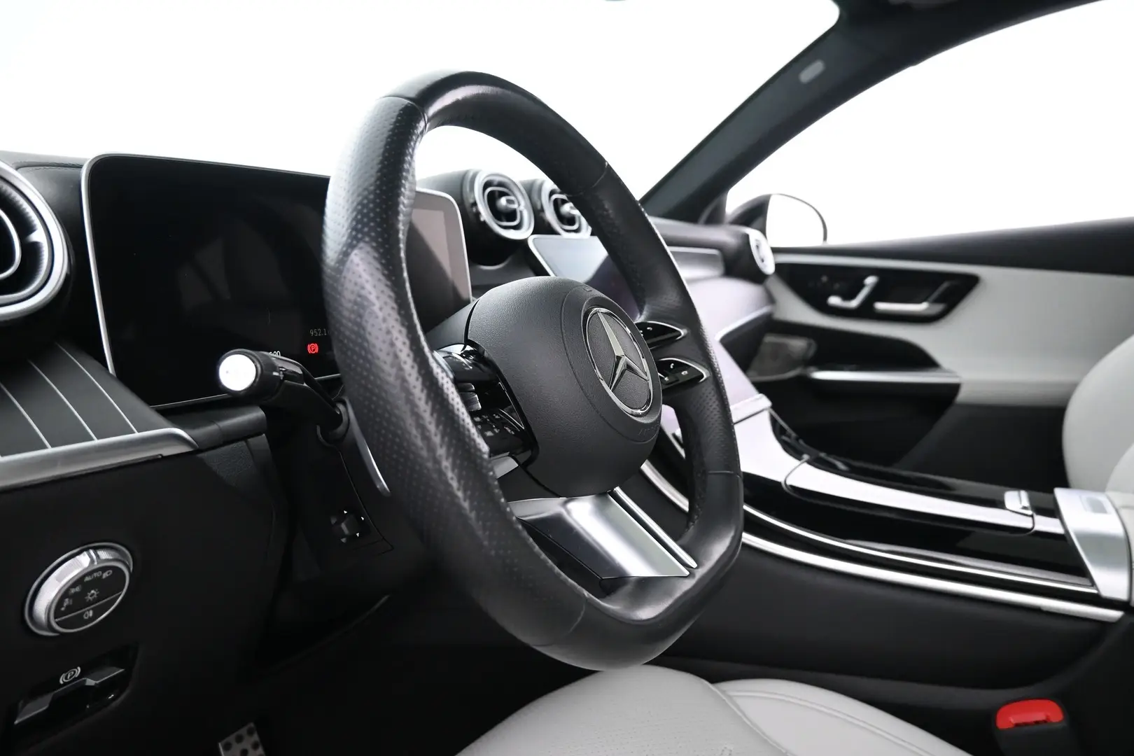 Car Image - 3EJ9Nf4sOkILVrVf2h9WEA