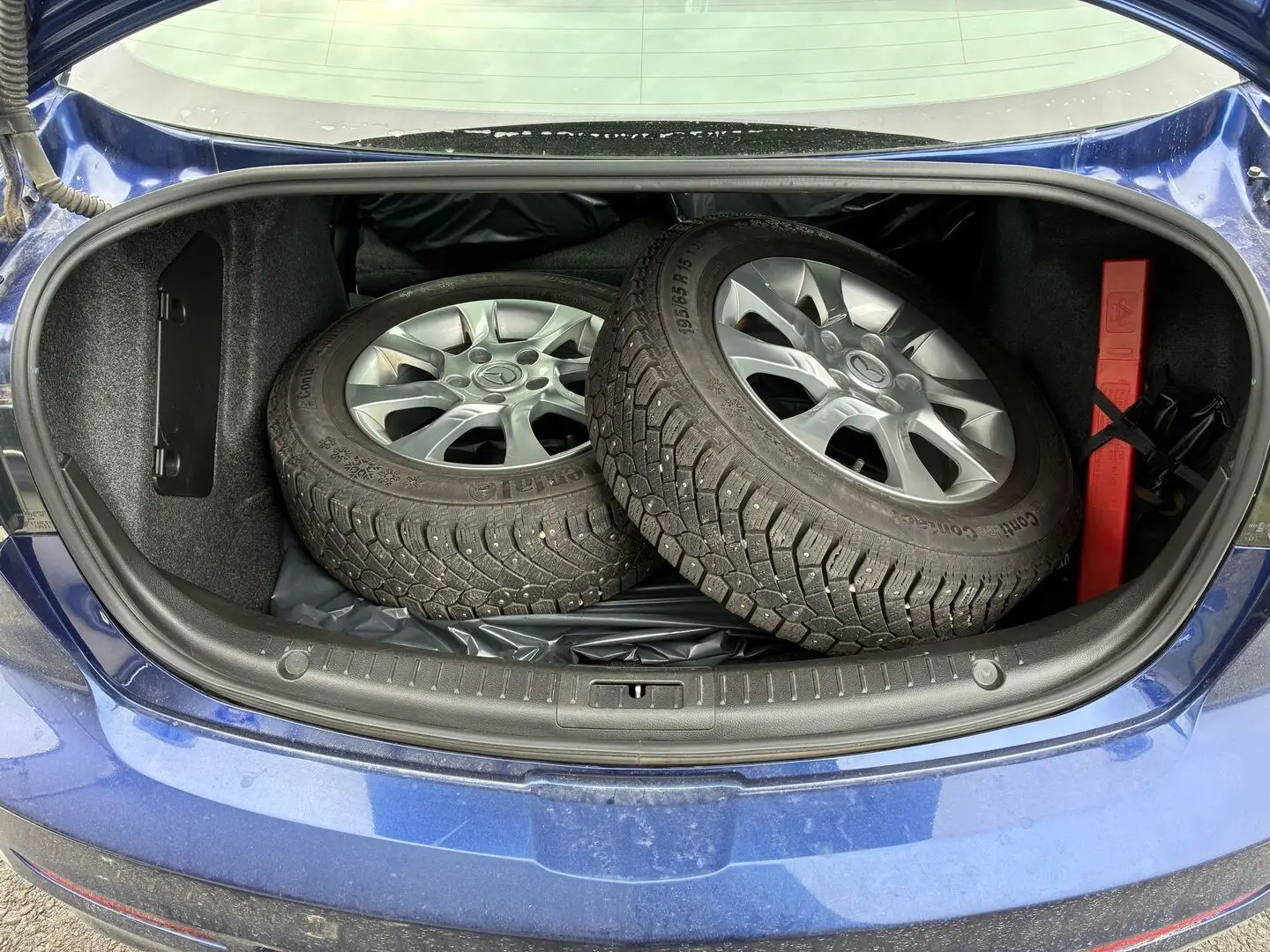 Car Image - 65mLcVvUwgFnobIUeb3QWn