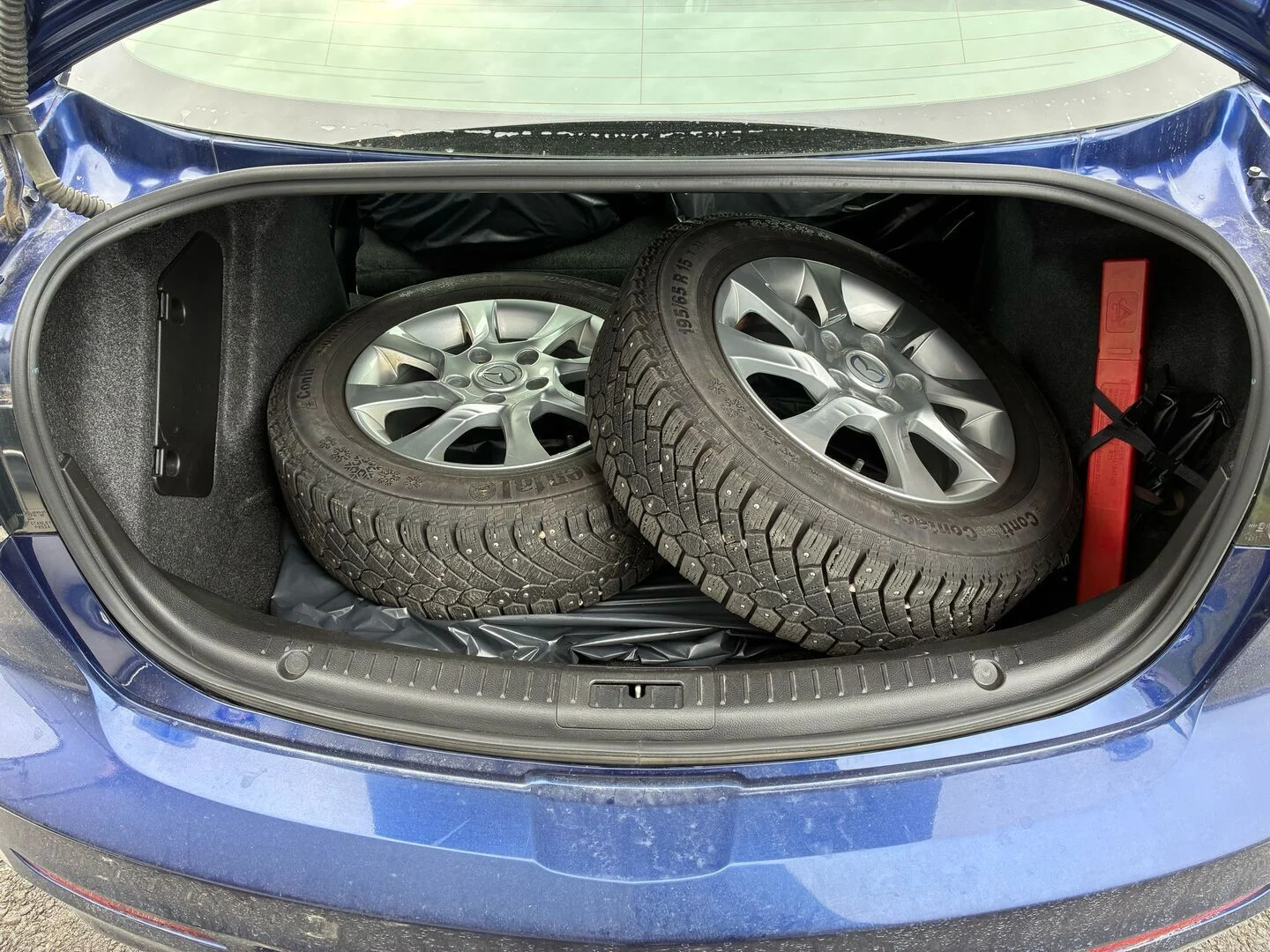 Car Image - 65mLcVvUwgFnobIUeb3QWn