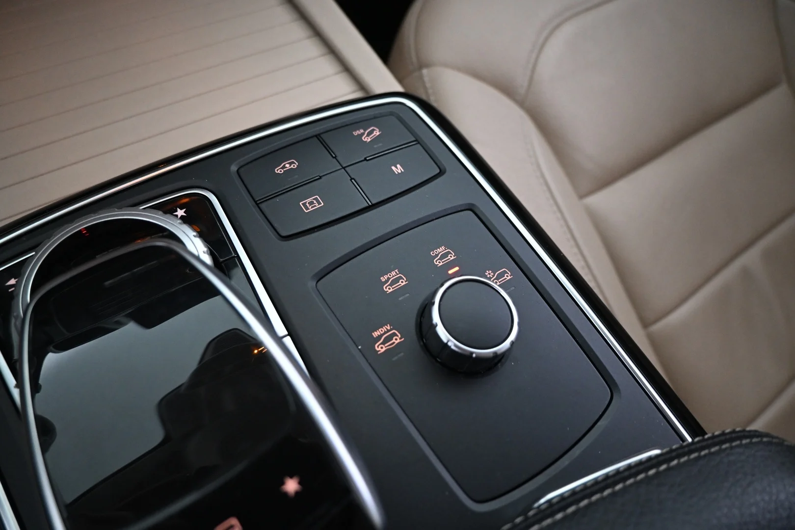 Car Image - 6g5LfIDMN7NPaR5LKMLa27